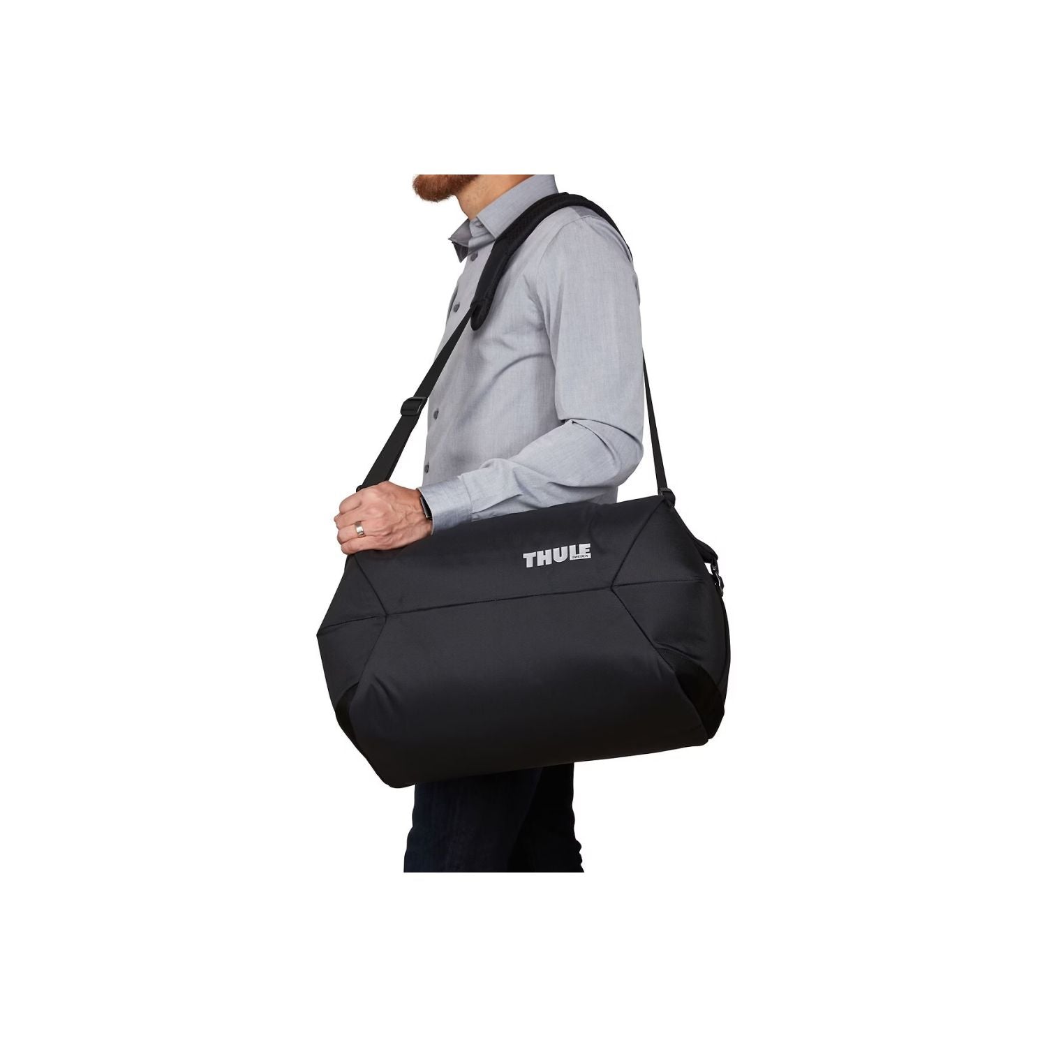 Thule Subterra Weekender Duffel 45L