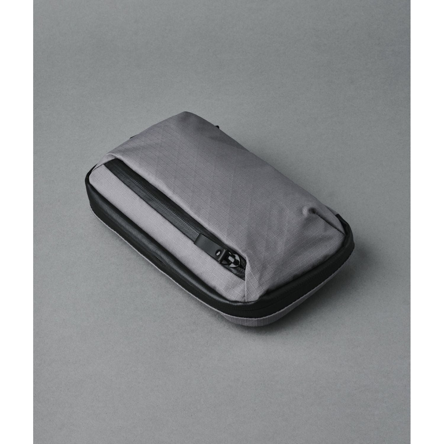 ALPAKA Elements Tech Case Sling Mini (SA)