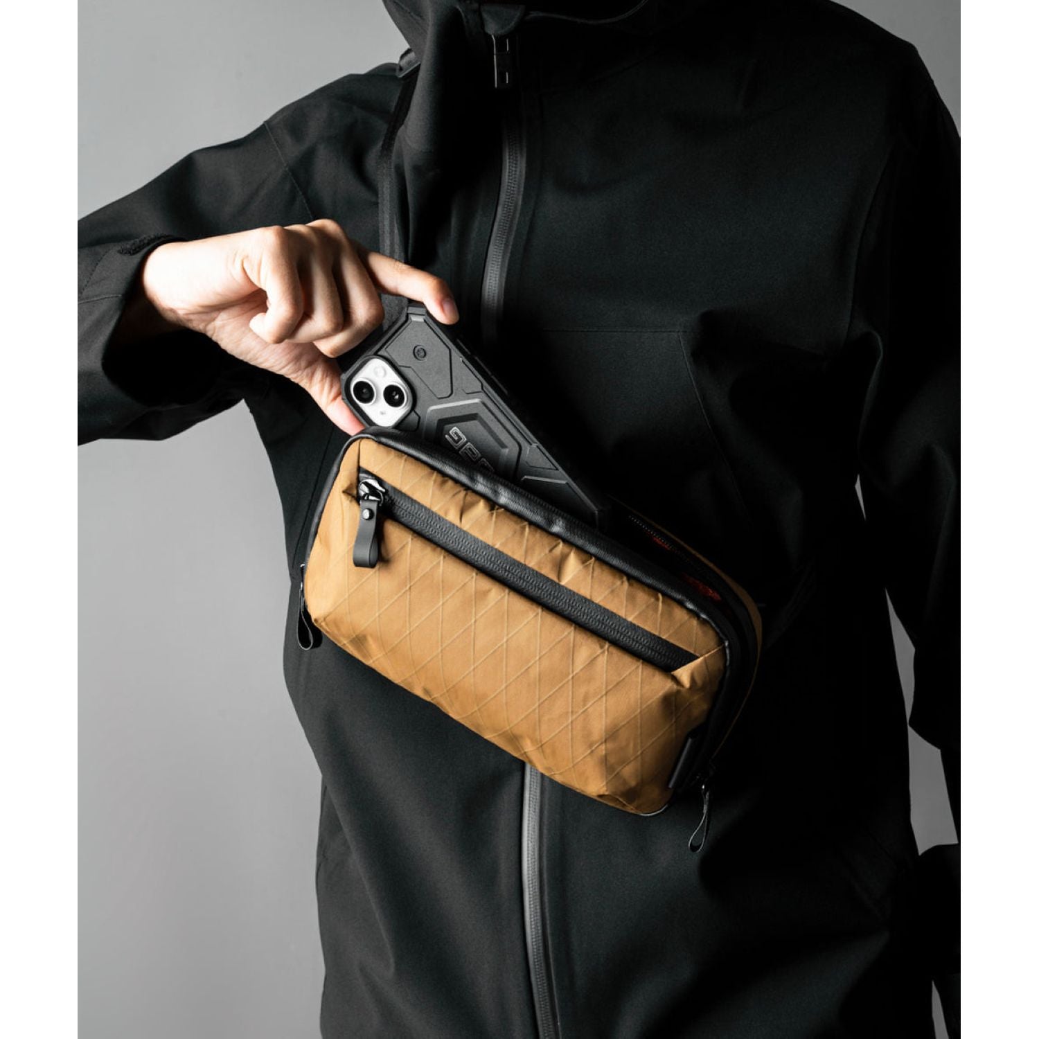 ALPAKA Elements Tech Case Sling Mini