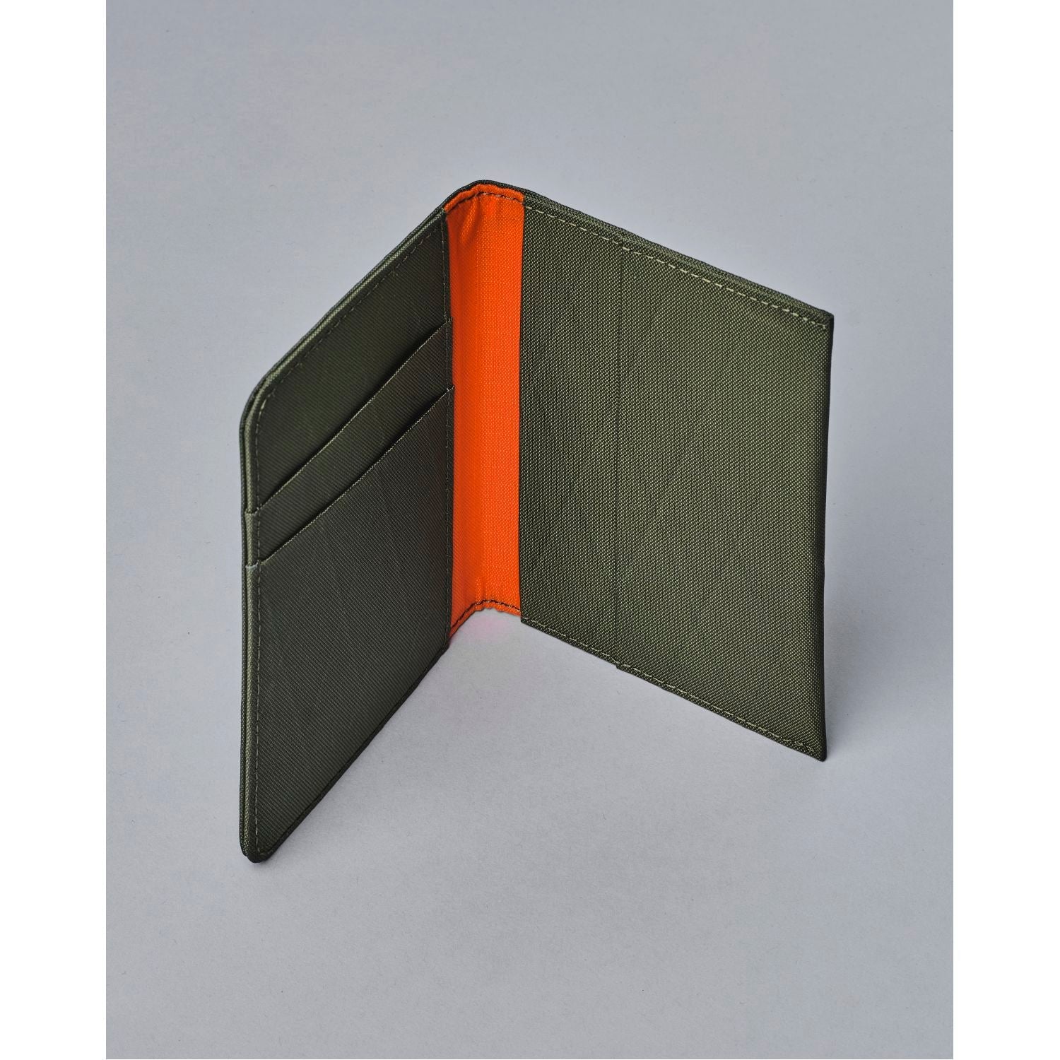 ALPAKA ARK Bifold Wallet