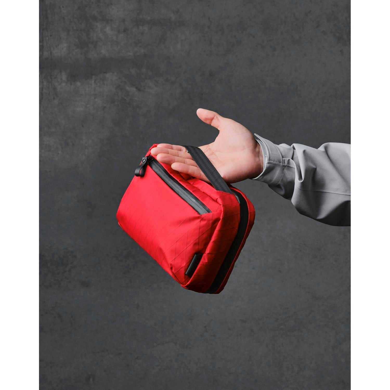 ALPAKA Elements Tech Case Sling Max (SA)