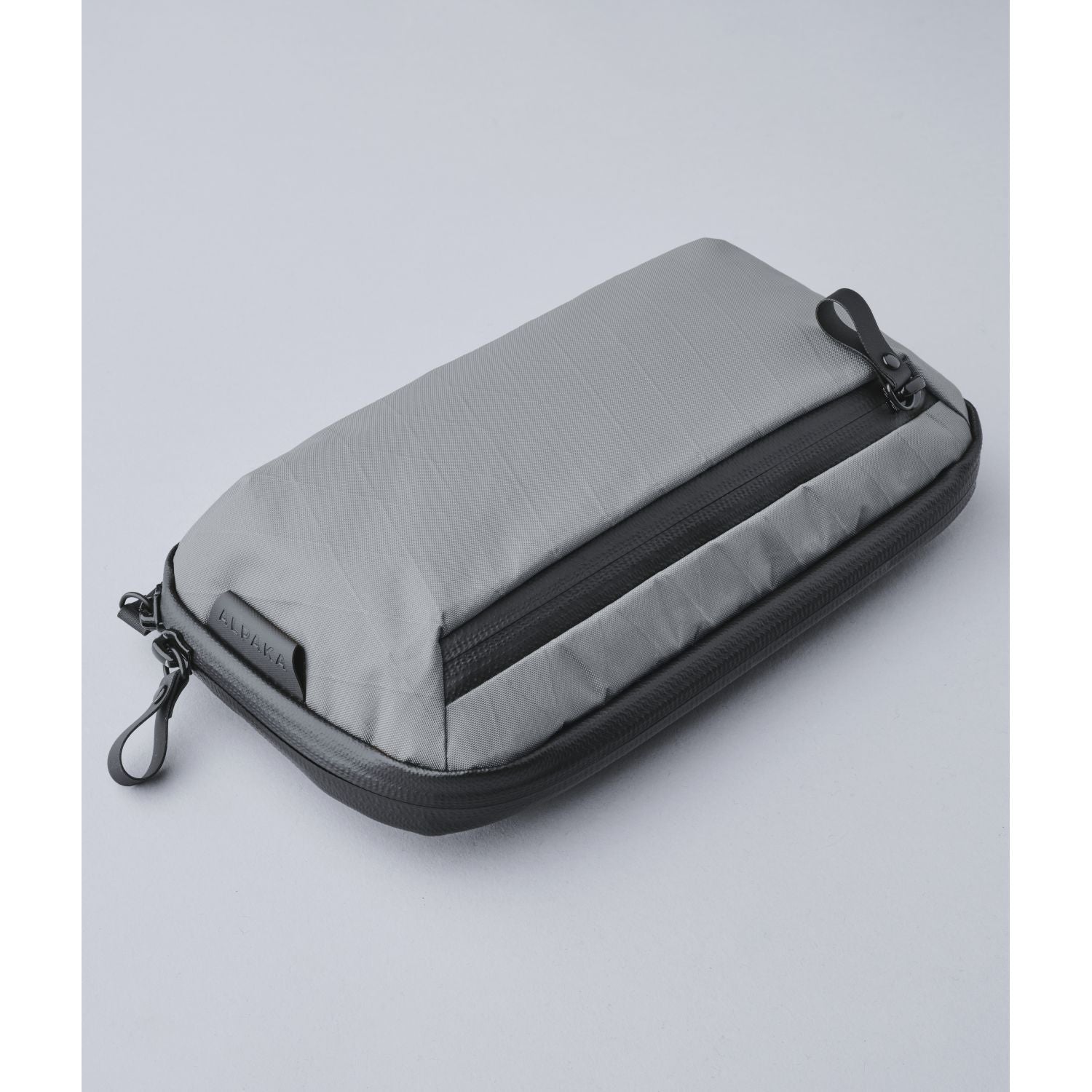 ALPAKA Elements Tech Case Sling Mini (SA)