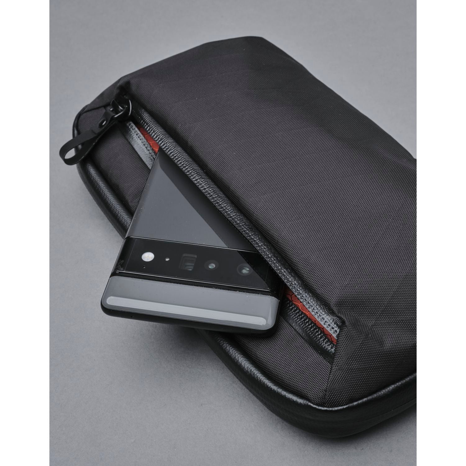 ALPAKA Elements Tech Case Sling Mini