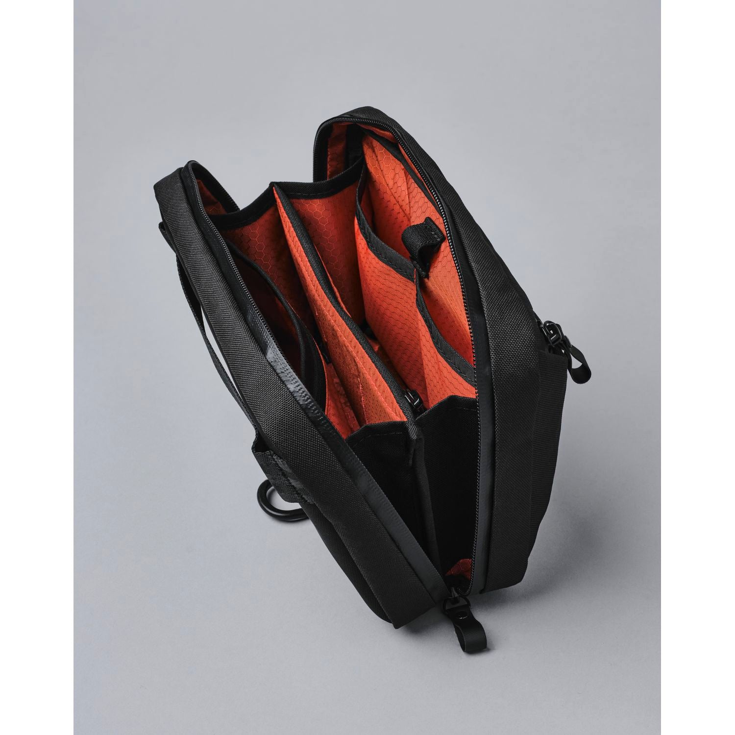 ALPAKA Elements Tech Case Sling