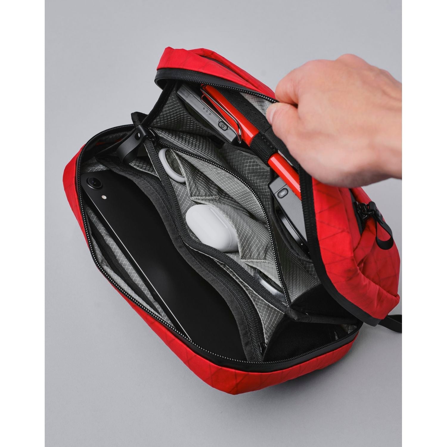 ALPAKA Elements Tech Case Sling