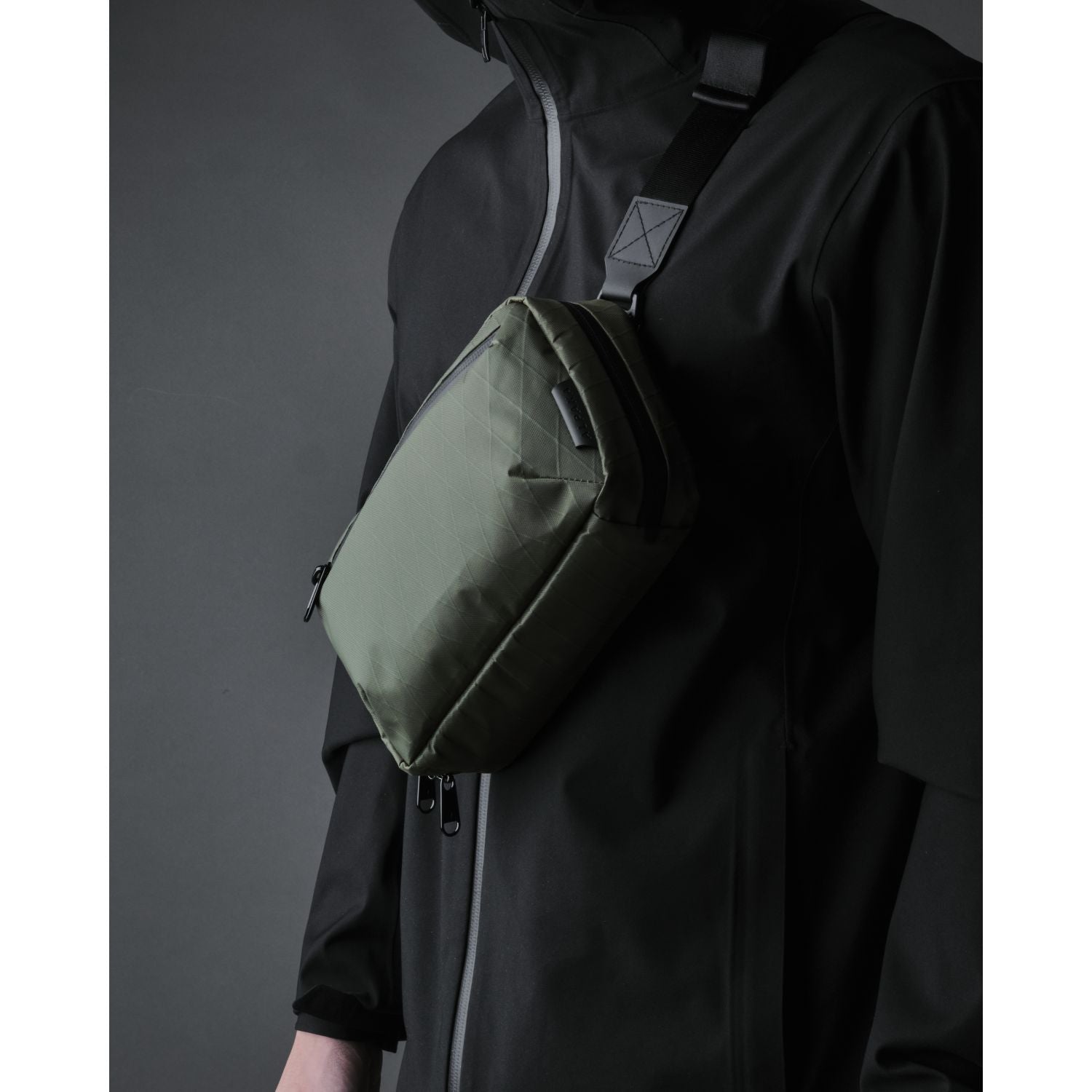 ALPAKA Elements Tech Case Sling