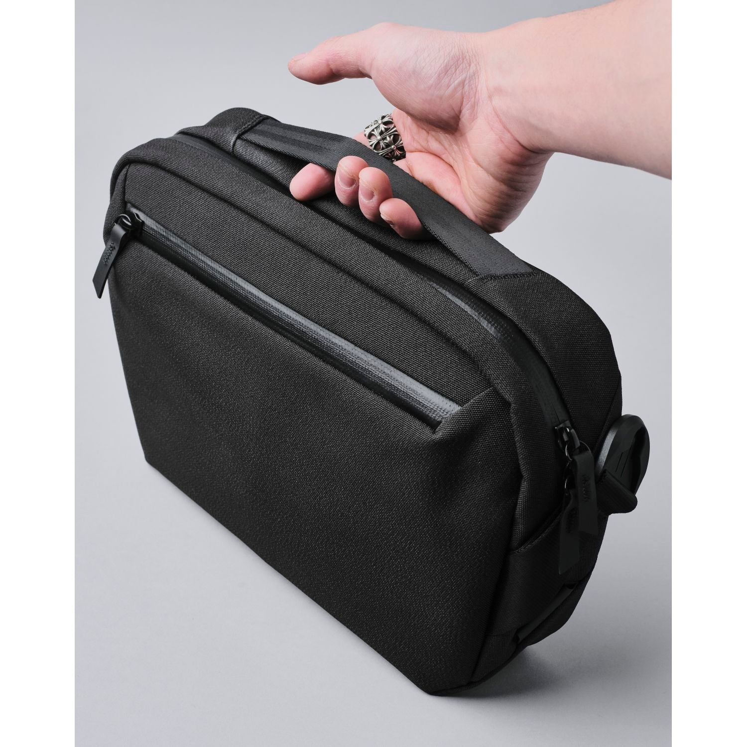 ALPAKA Go Sling Nano