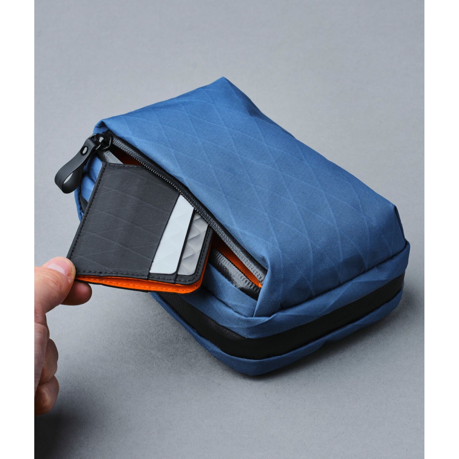 ALPAKA Metro Sling (X-Pac)