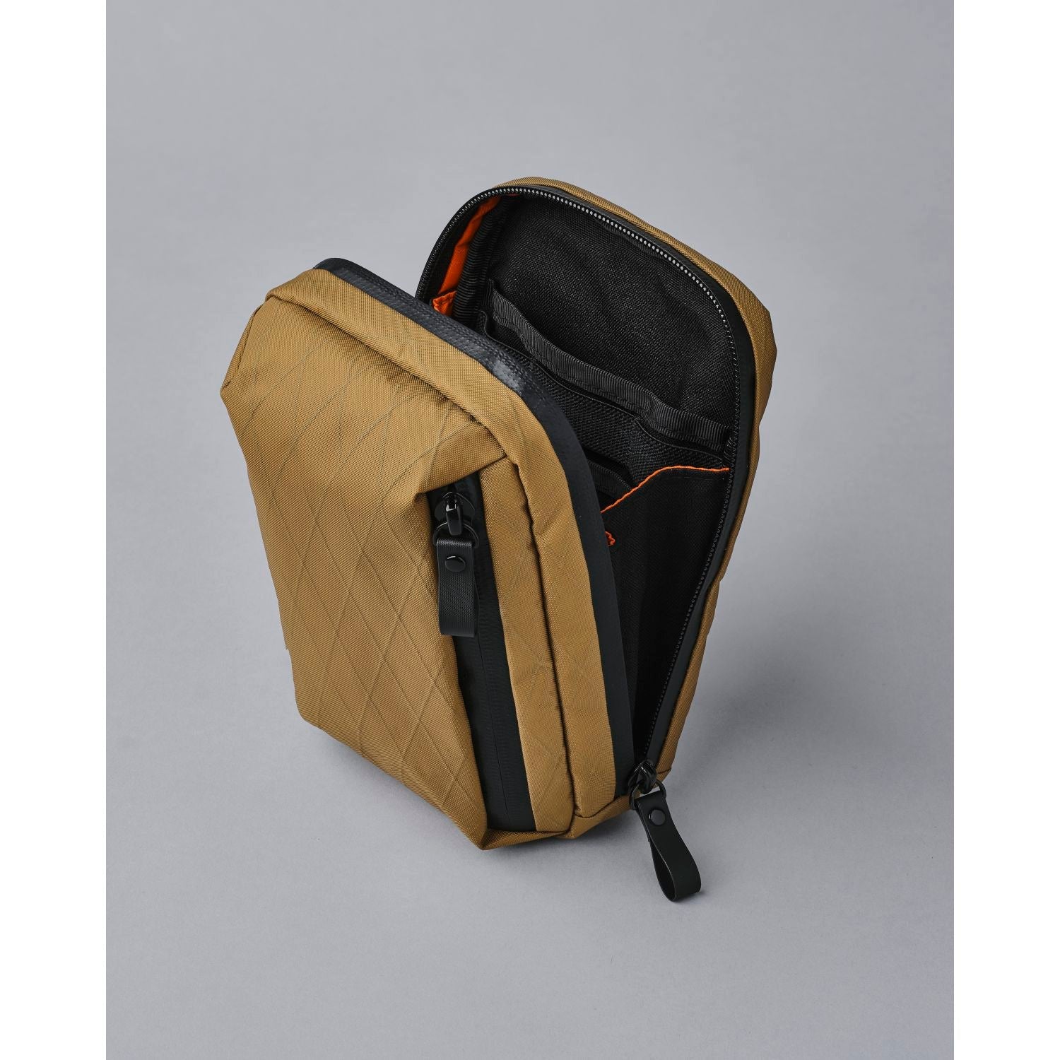 ALPAKA Metro Sling (X-Pac)