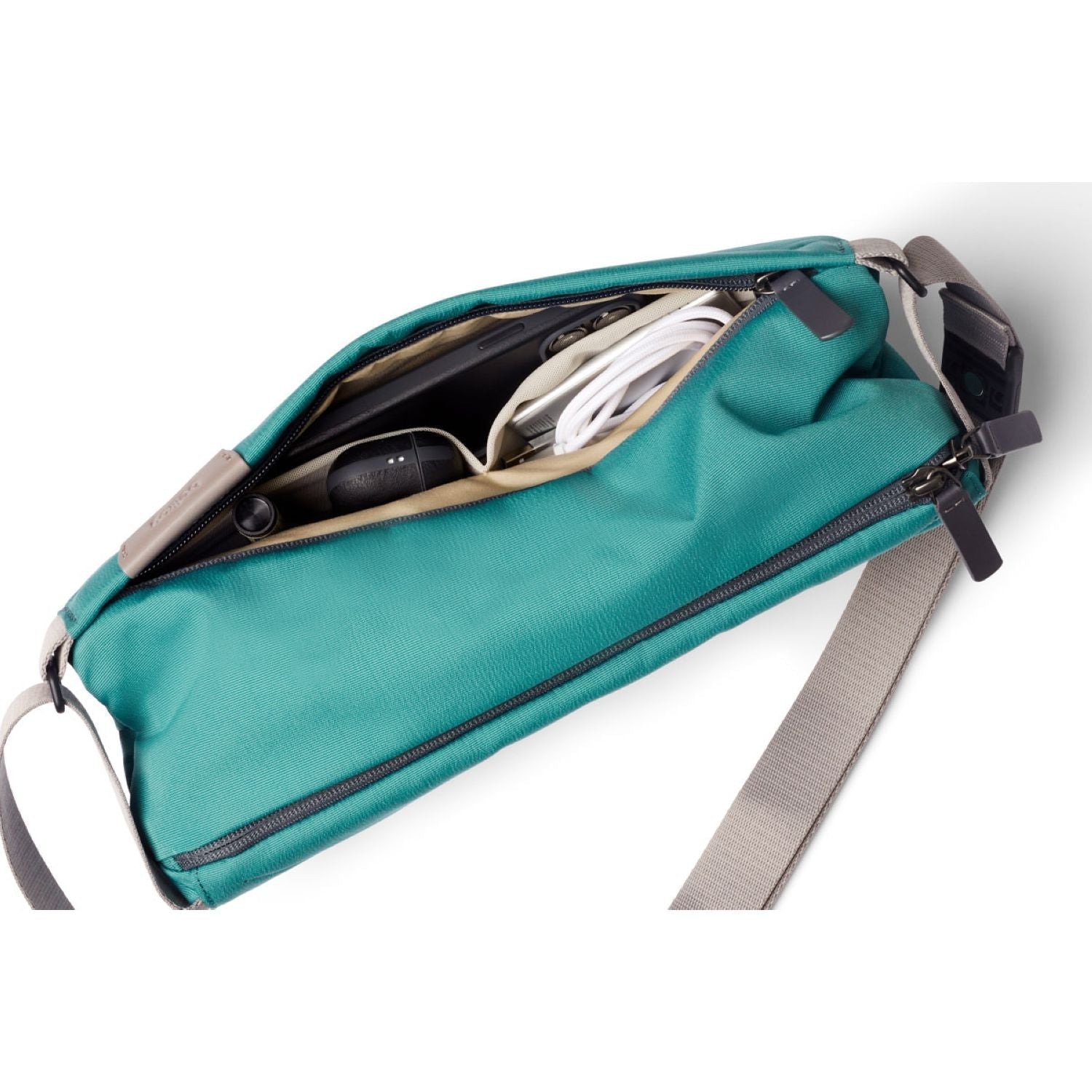 Bellroy Sling (SA)
