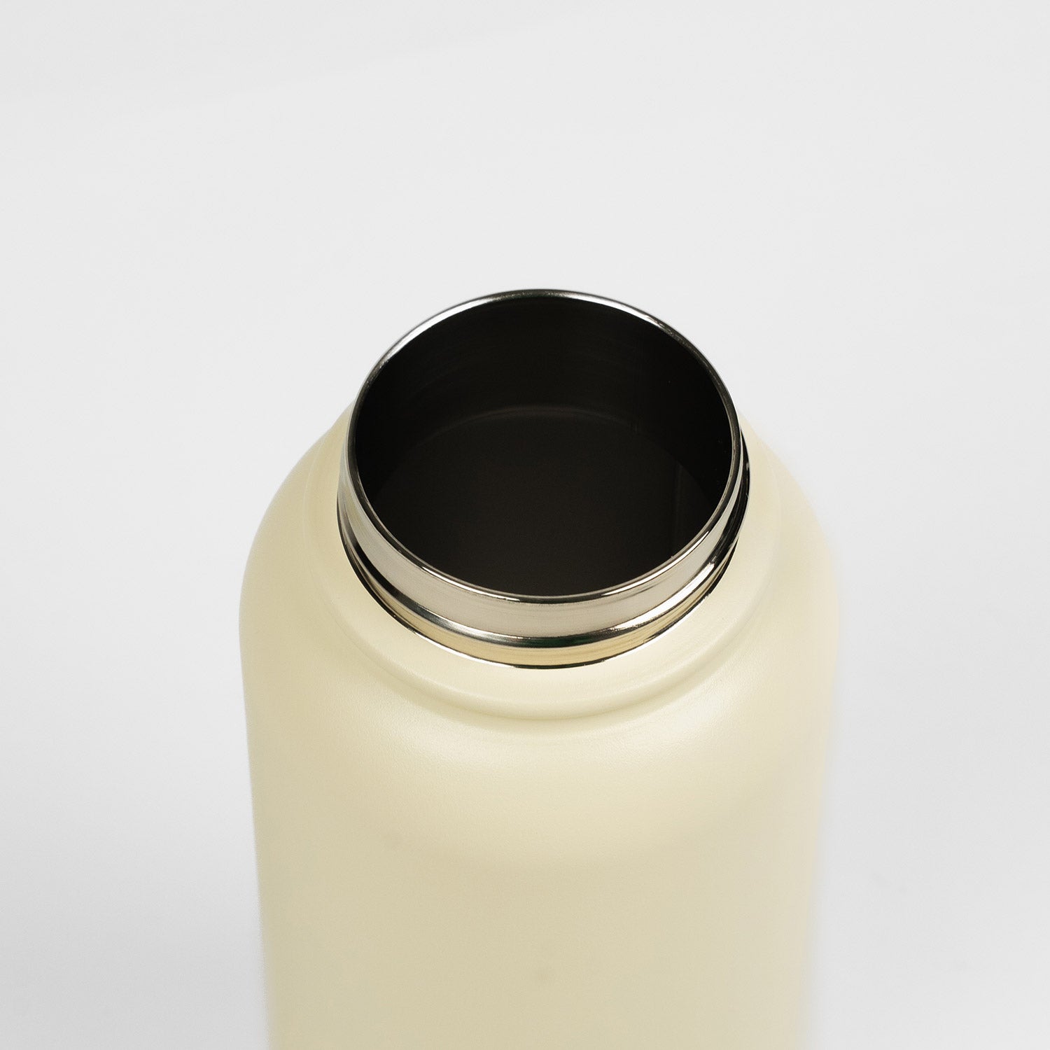 Crossing Urban Insulated S/S Bottle W Handle 950ml