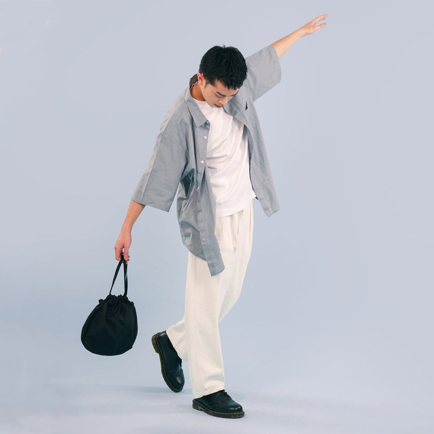 Hellolulu Kate 2 Way Oval Sling L