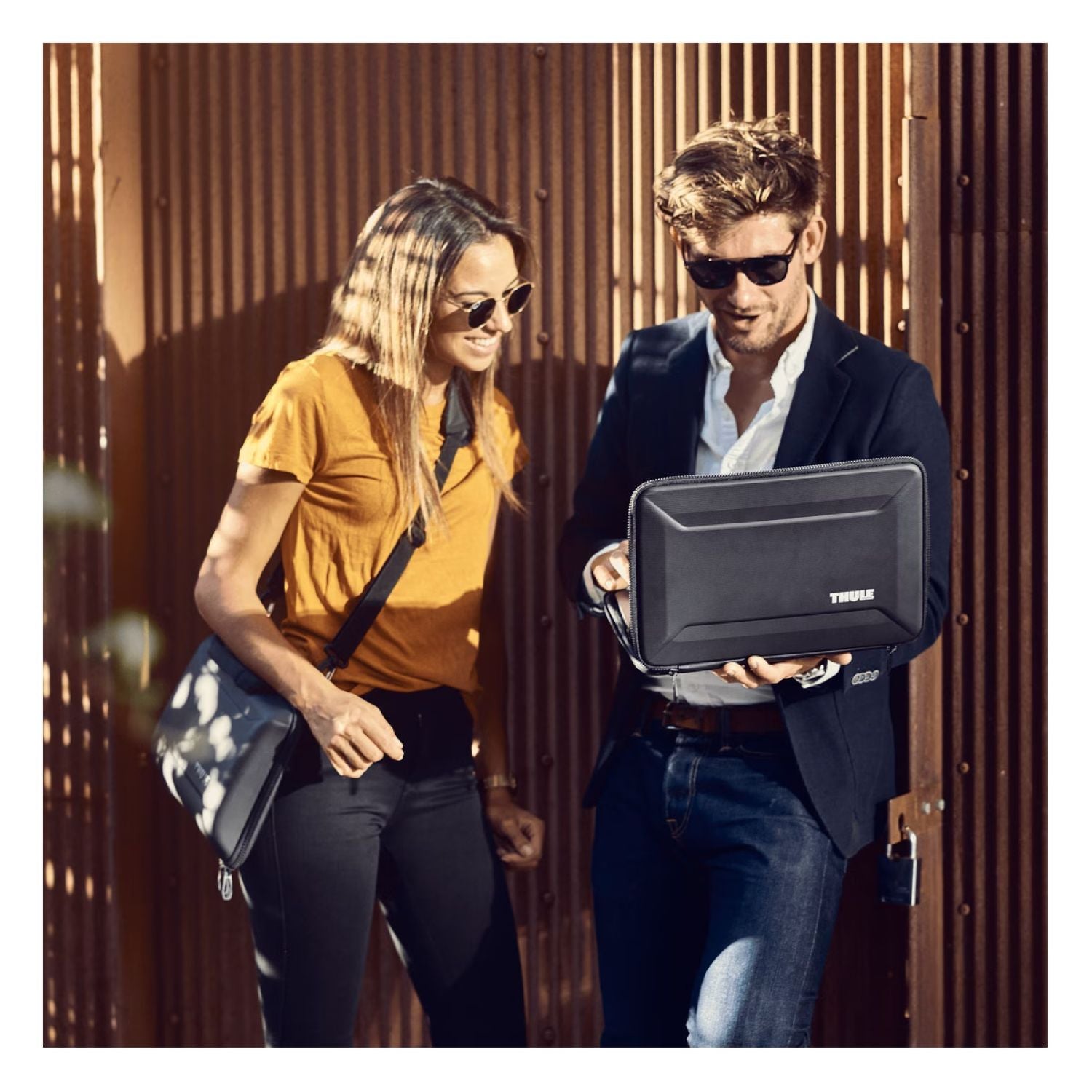 Thule Gauntlet 14" Macbook Pro Attache