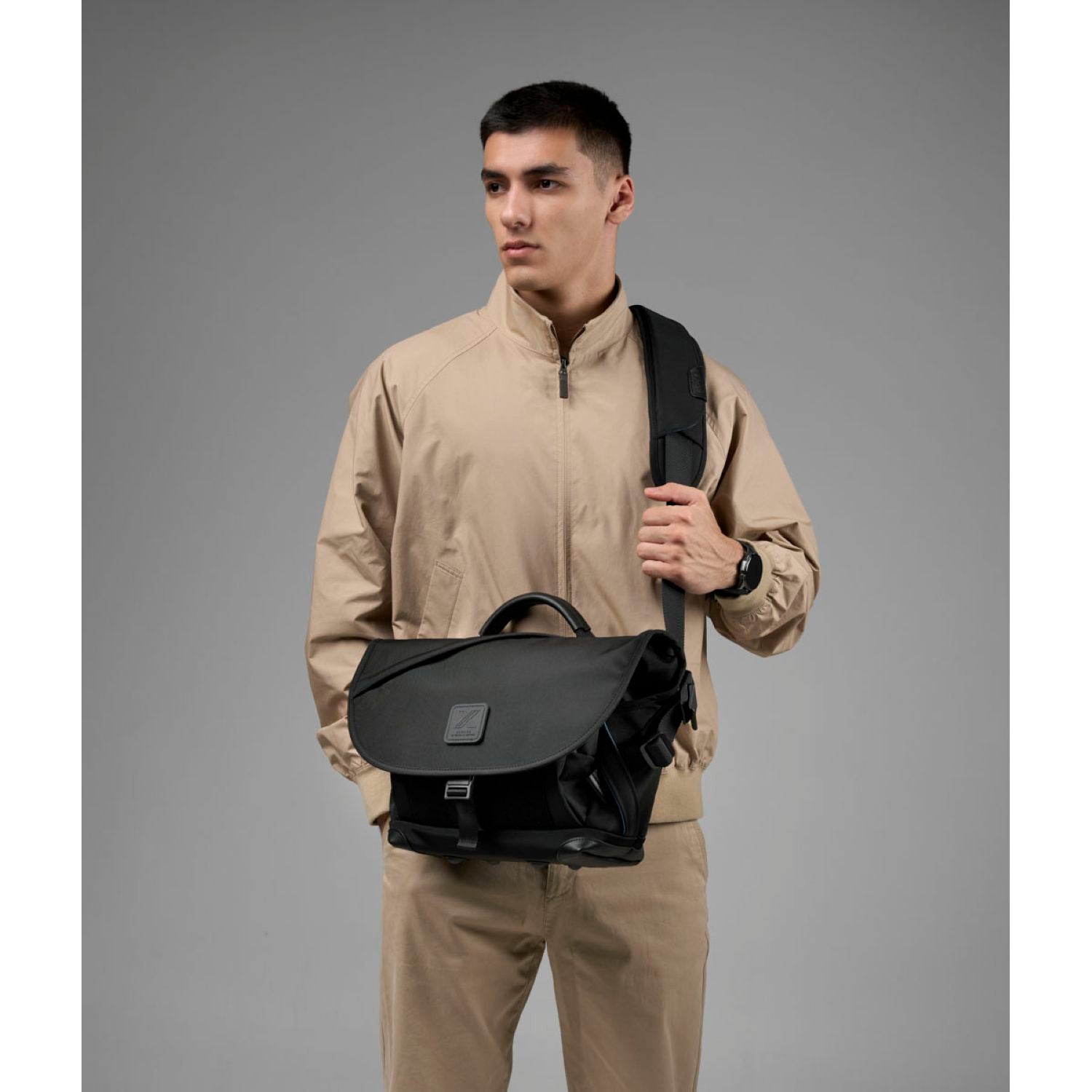 ALPAKA 7Ven Messenger Decade Edition 14" Ballastic Nylon 840D Bag
