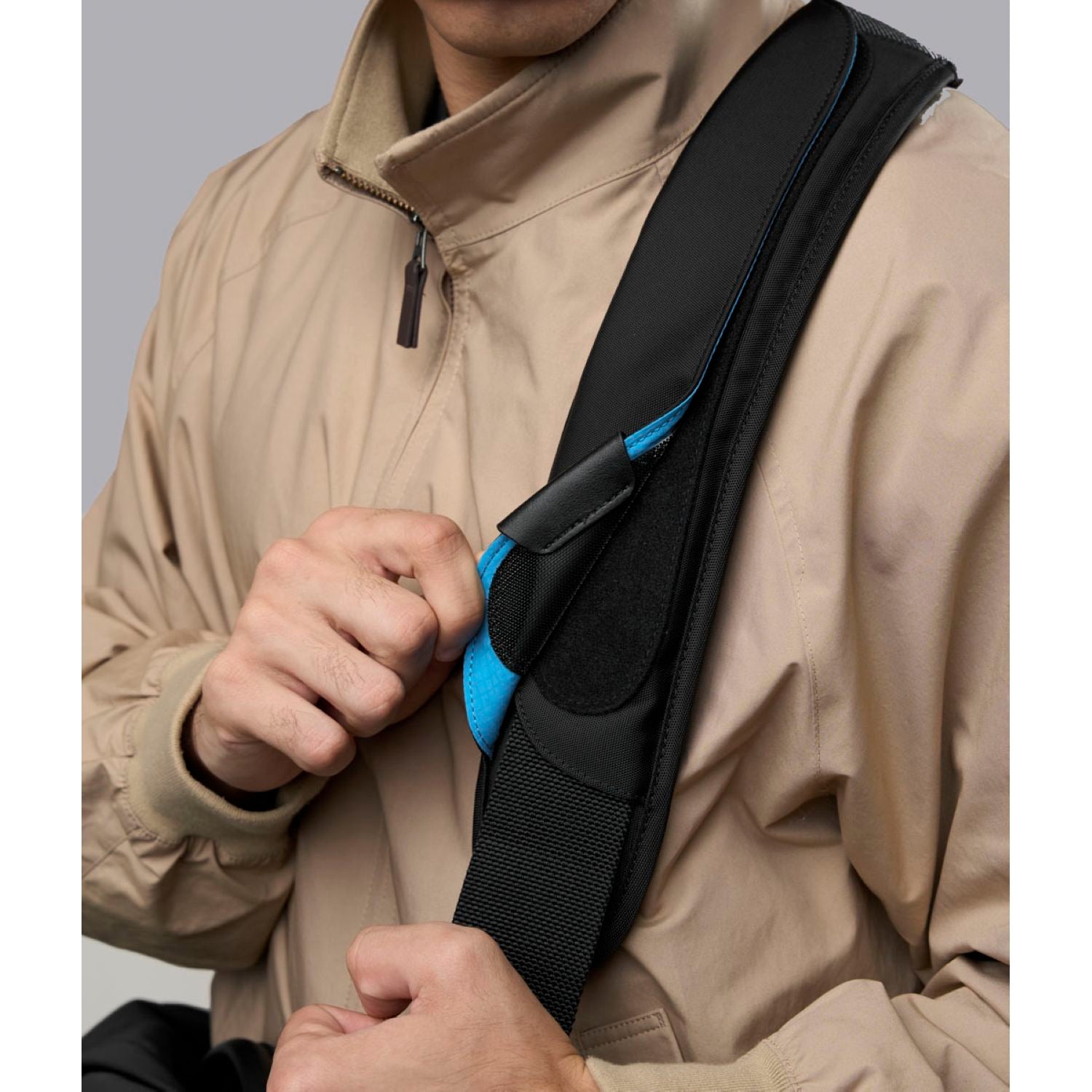 ALPAKA 7Ven Messenger Decade Edition 16" Ballastic Nylon 840D Bag