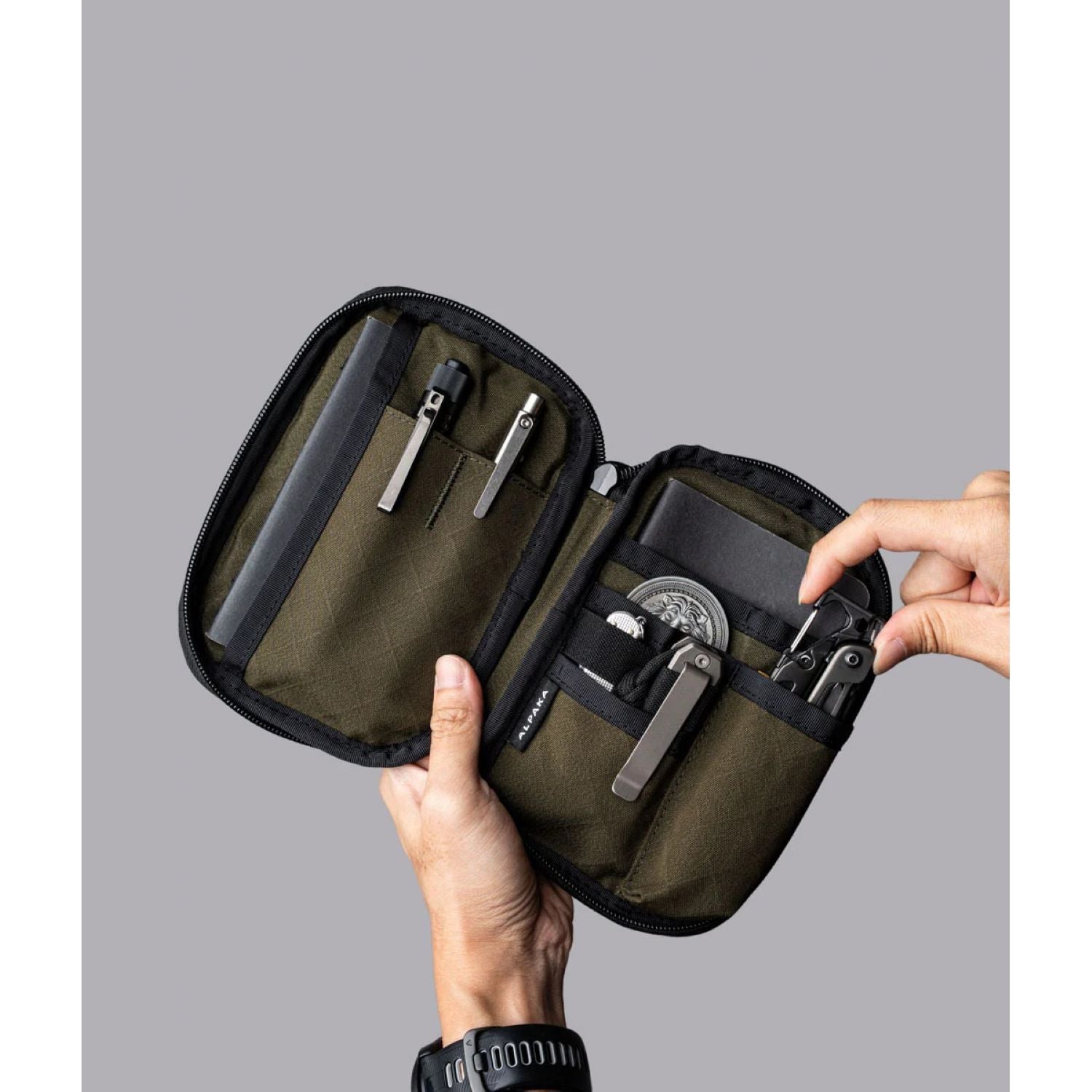 ALPAKA Admin Pouch Pro