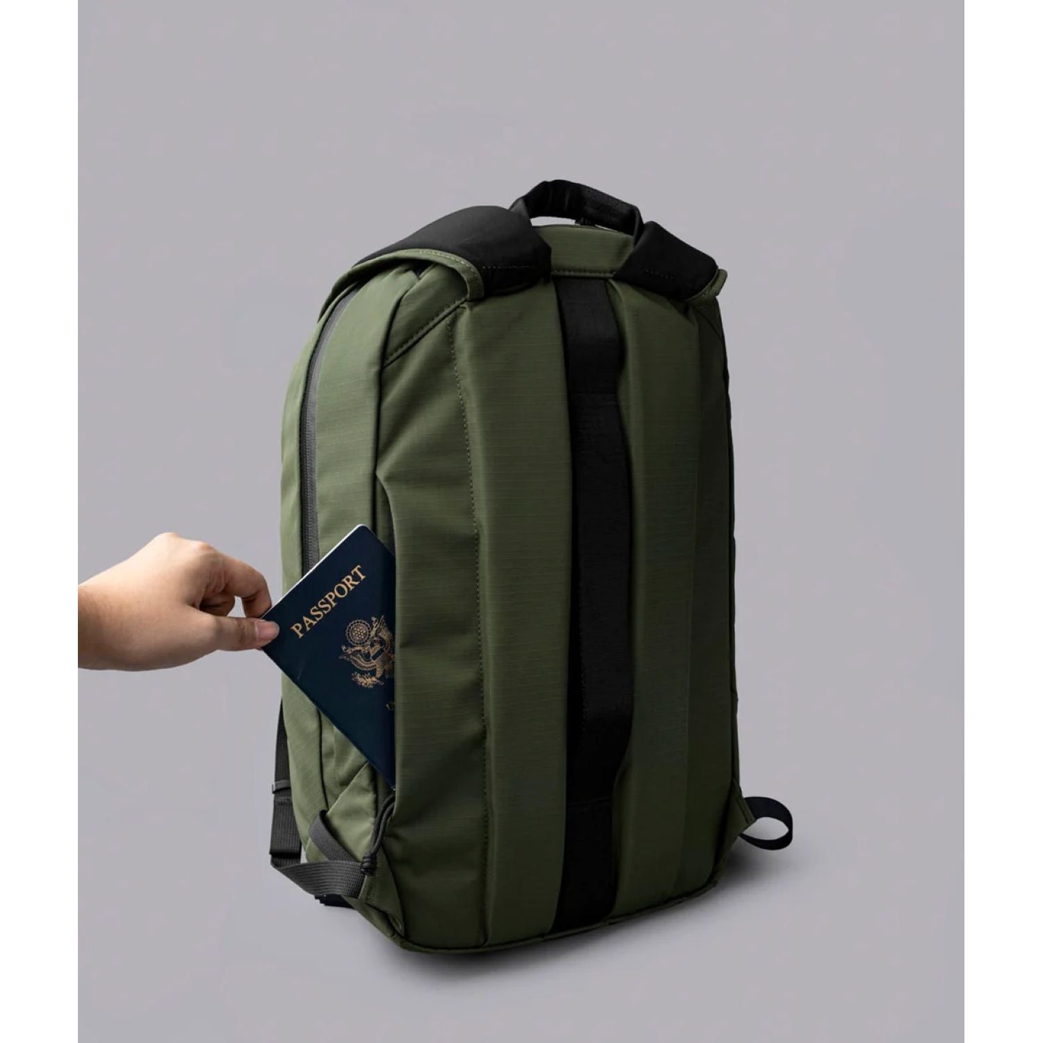 ALPAKA Aero Backpack Lite 16L