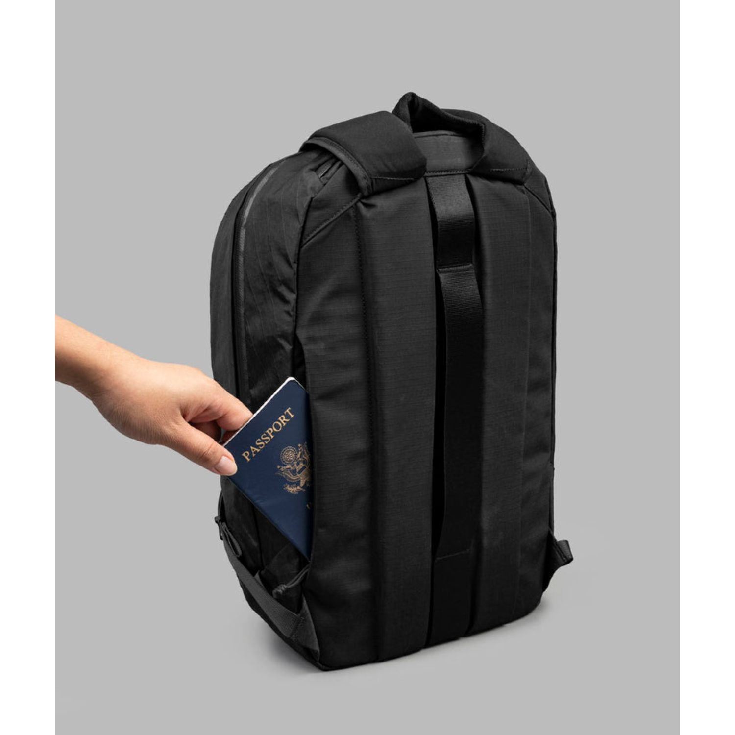 ALPAKA Aero Backpack Lite 16L
