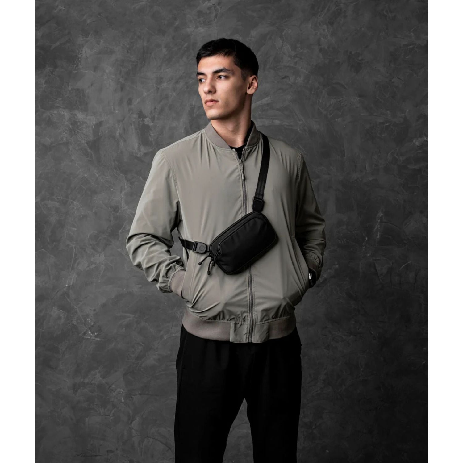 ALPAKA Bravo Passport Pouch