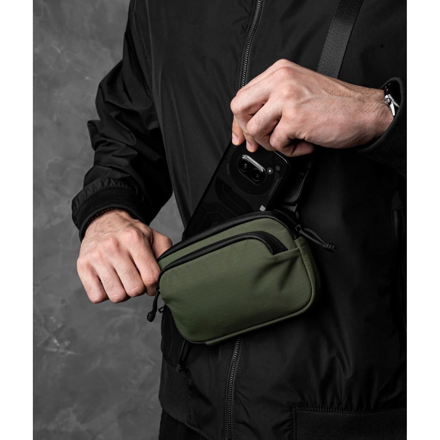 ALPAKA Bravo Passport Pouch