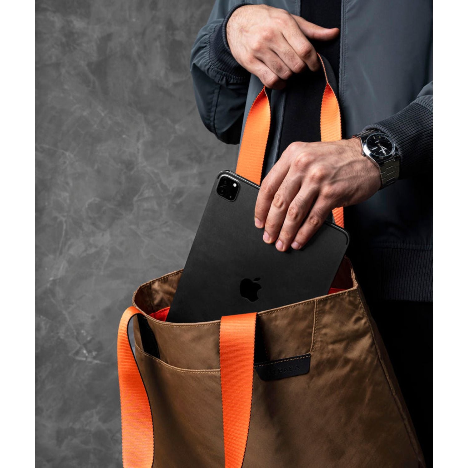 ALPAKA Elements Tote Bag (M)