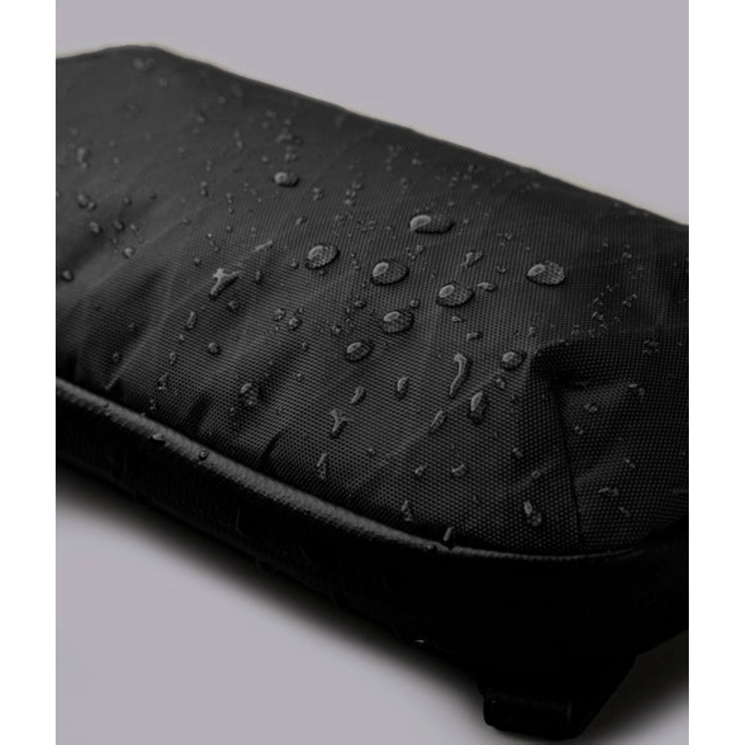 ALPAKA Flight Pouch Pro