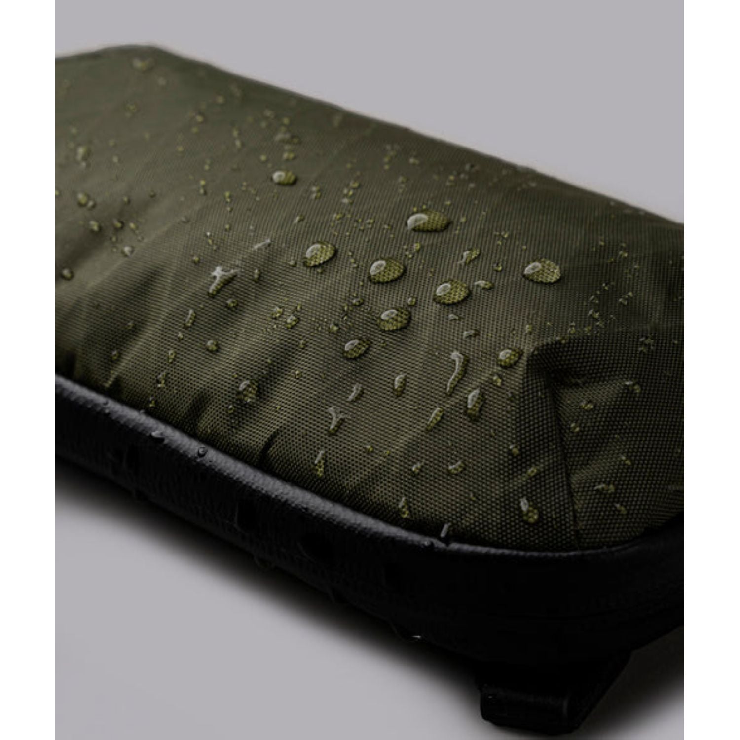 ALPAKA Flight Pouch Pro