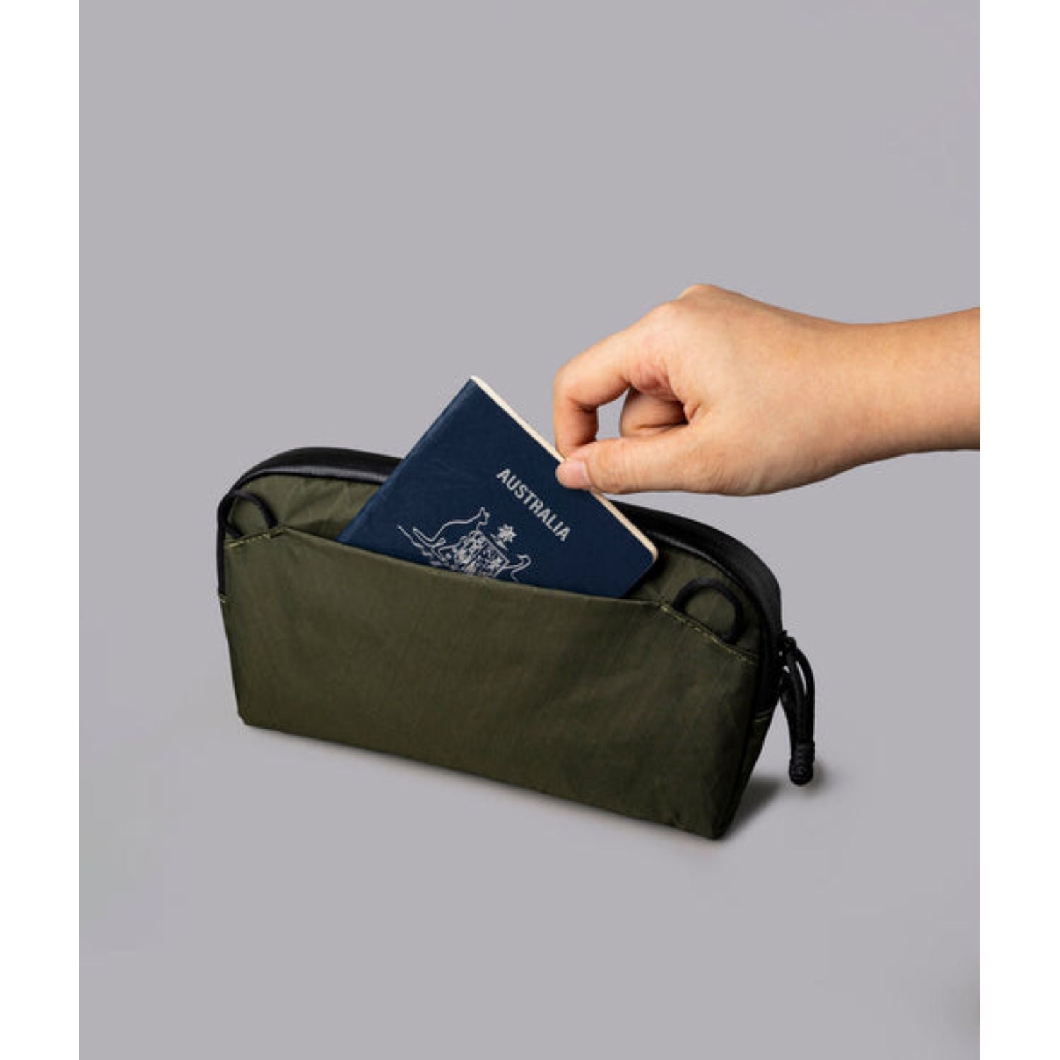 ALPAKA Flight Pouch Pro