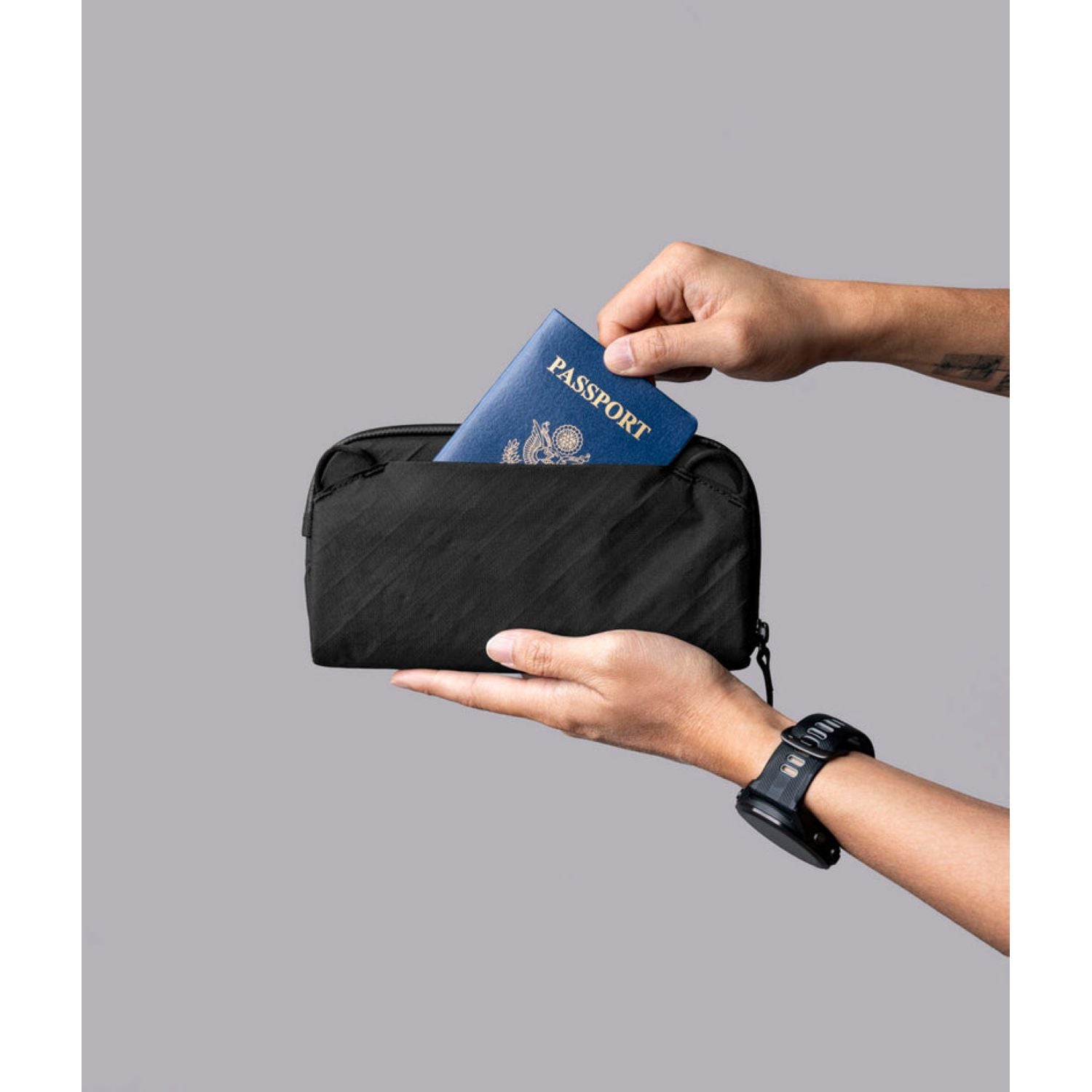 ALPAKA Flight Pouch