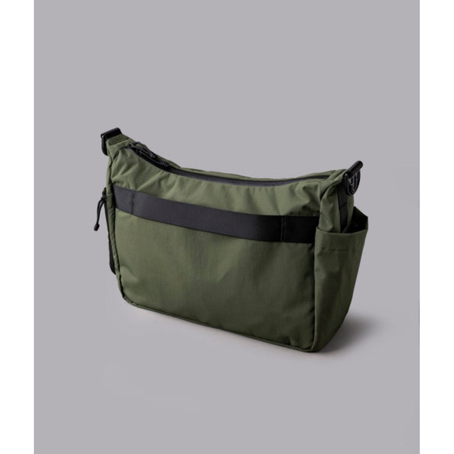 ALPAKA Flight Satchel