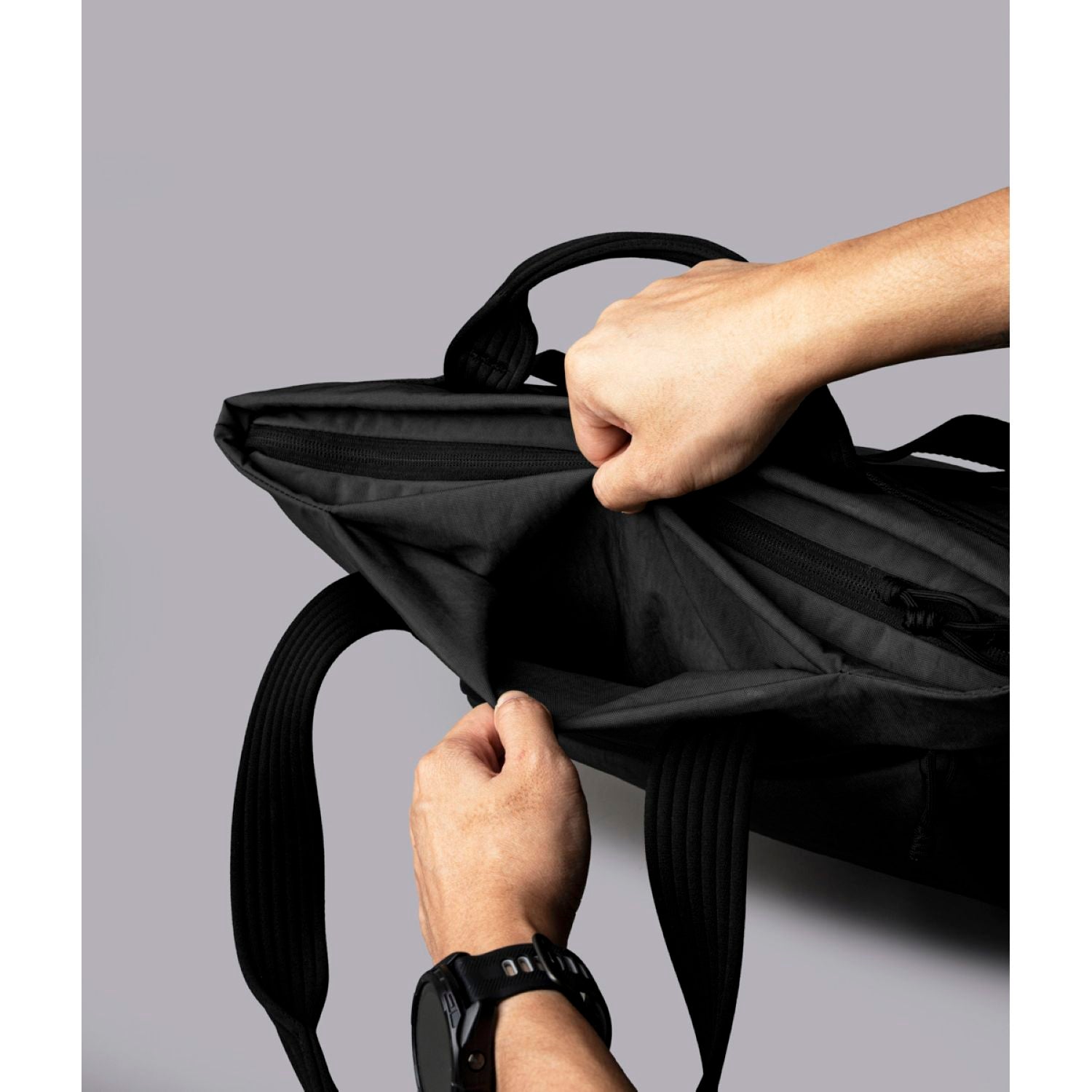 ALPAKA Flow Tote Pack