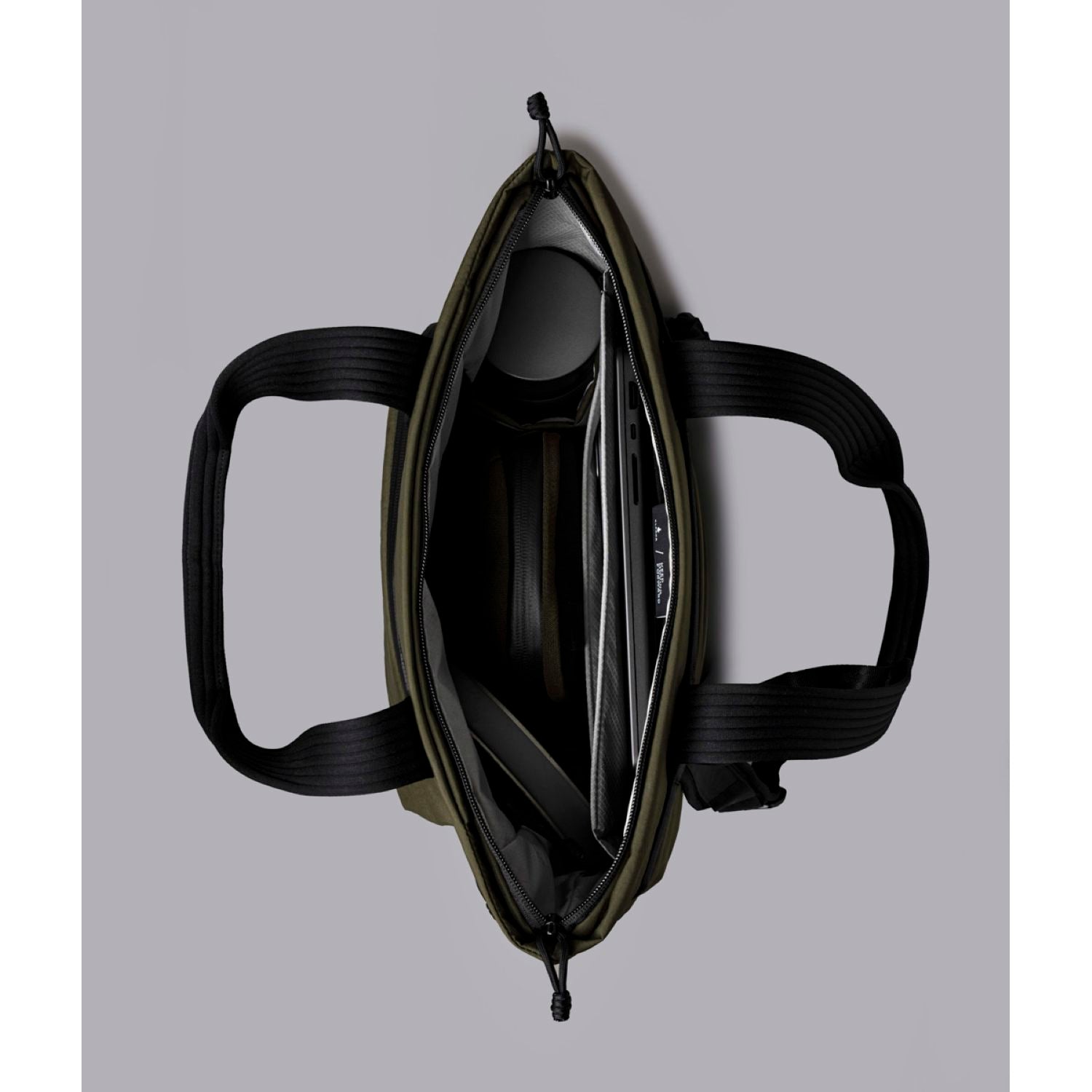 ALPAKA Flow Tote Pack