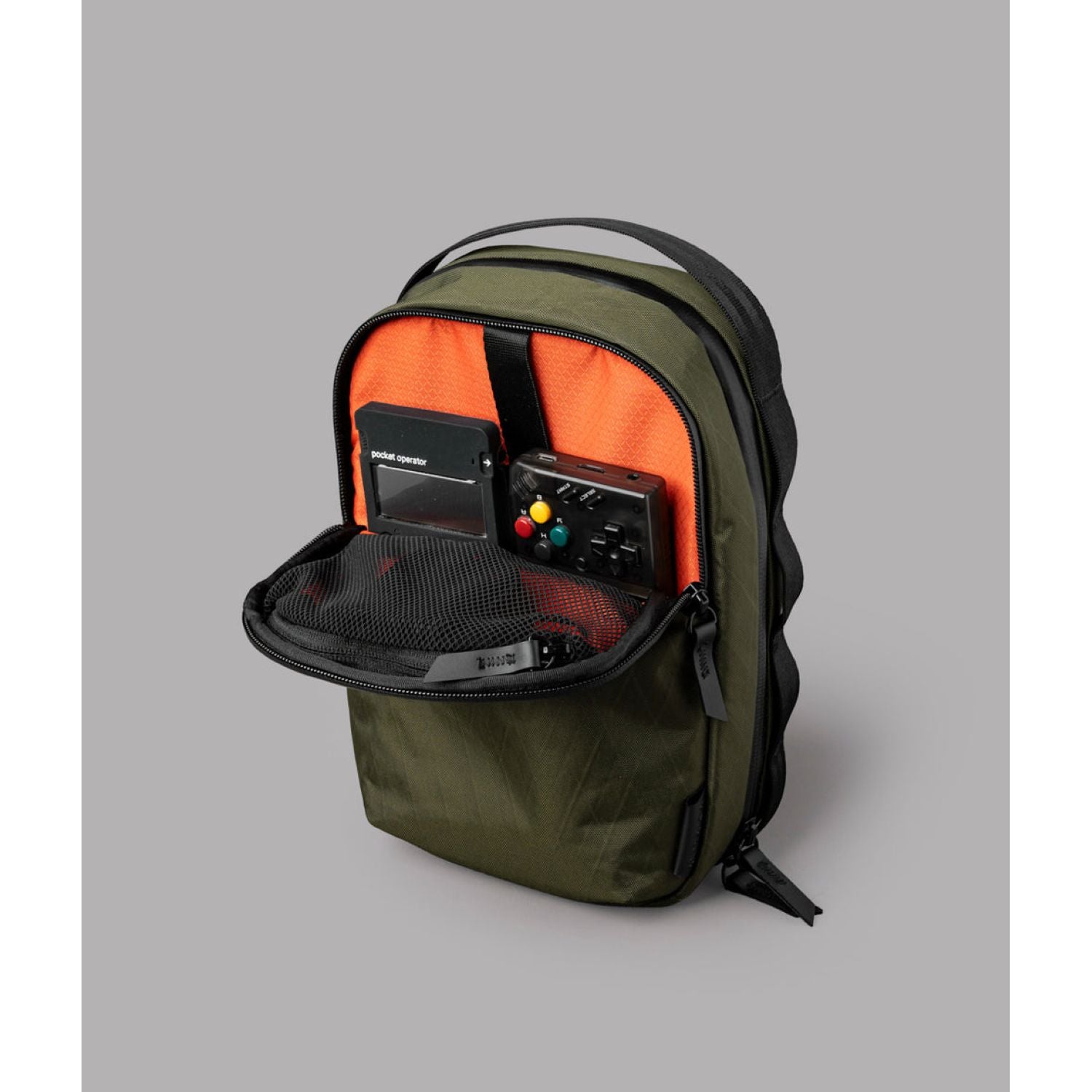 ALPAKA Metro Sling Max