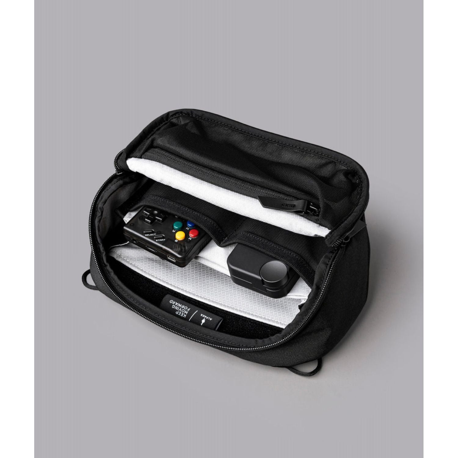 ALPAKA Vertex Pouch Mini 2L