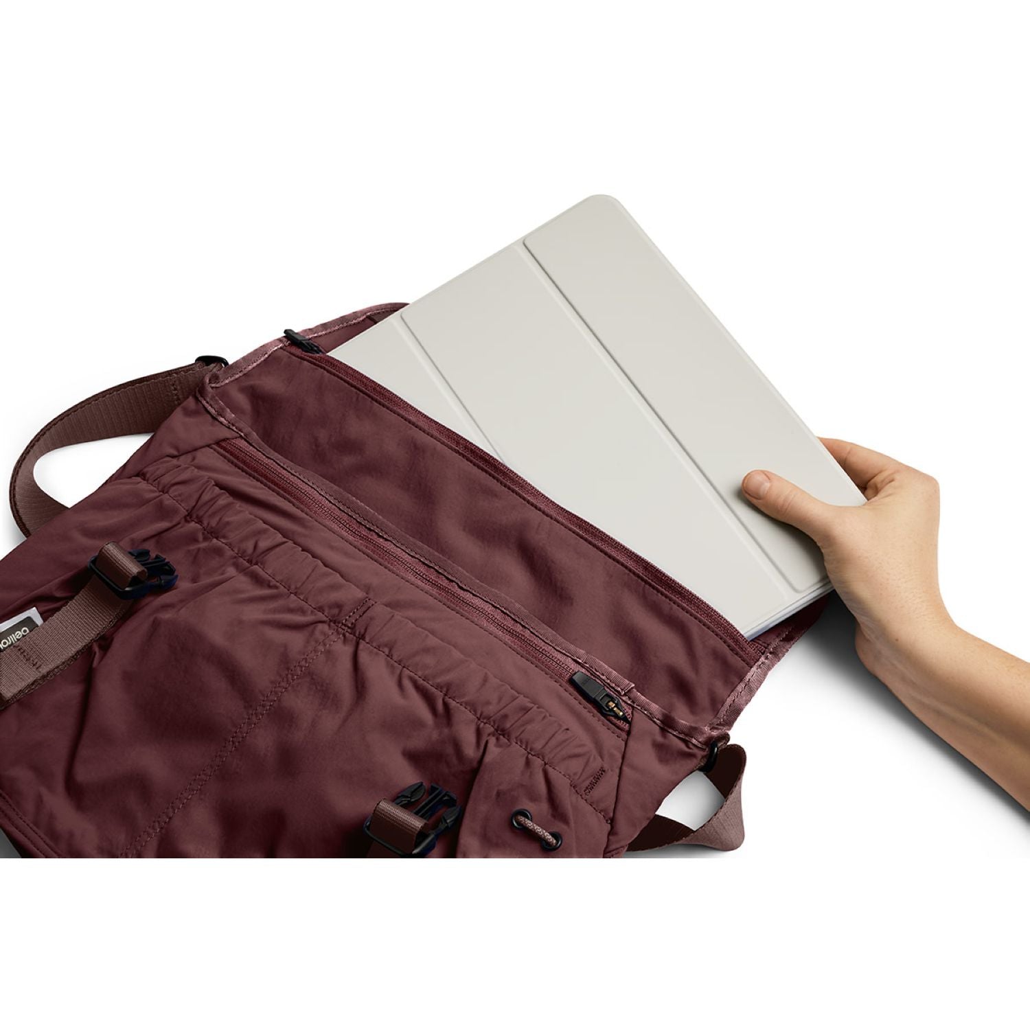 Bellroy Cinch Messenger Bag