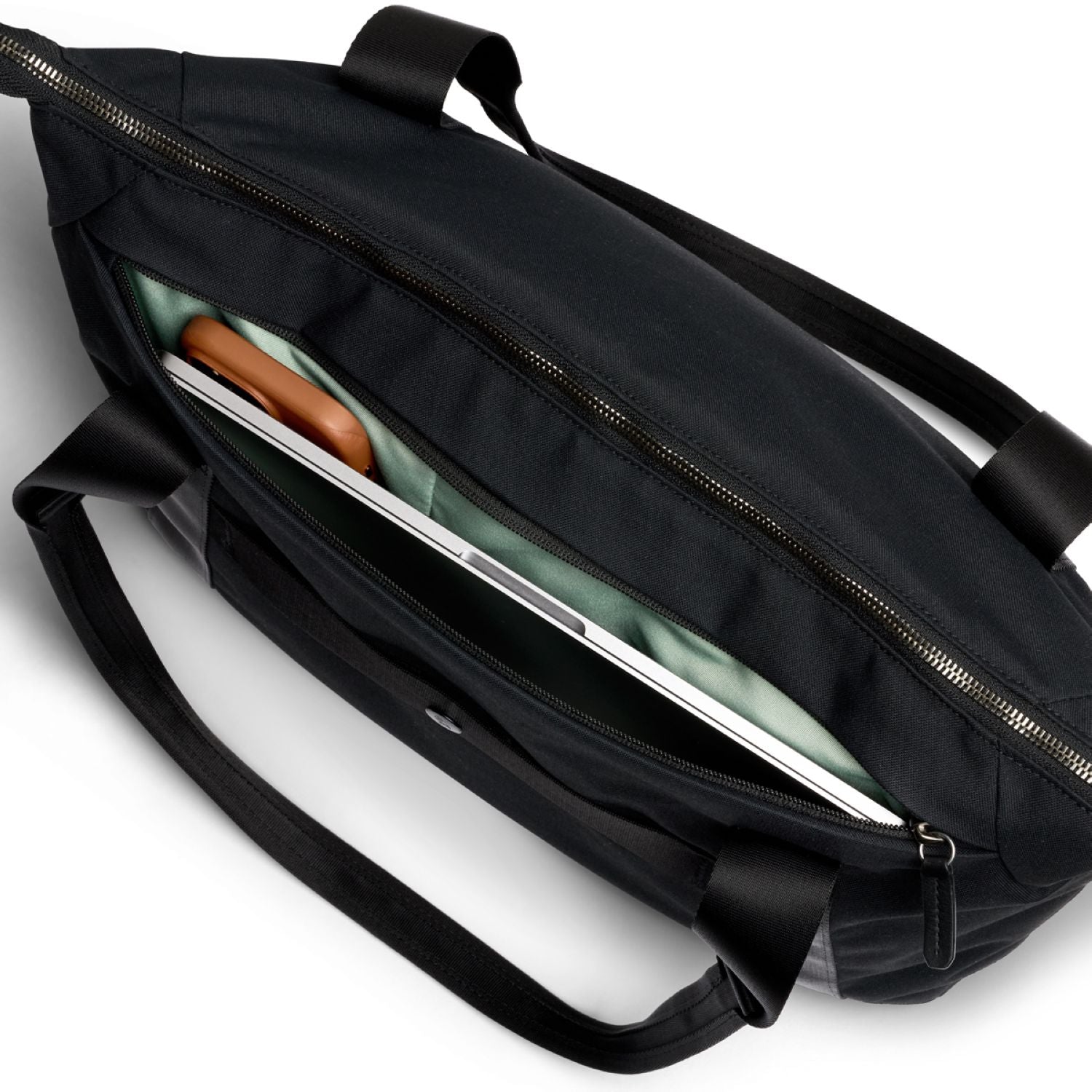Bellroy Classic Getaway Bag