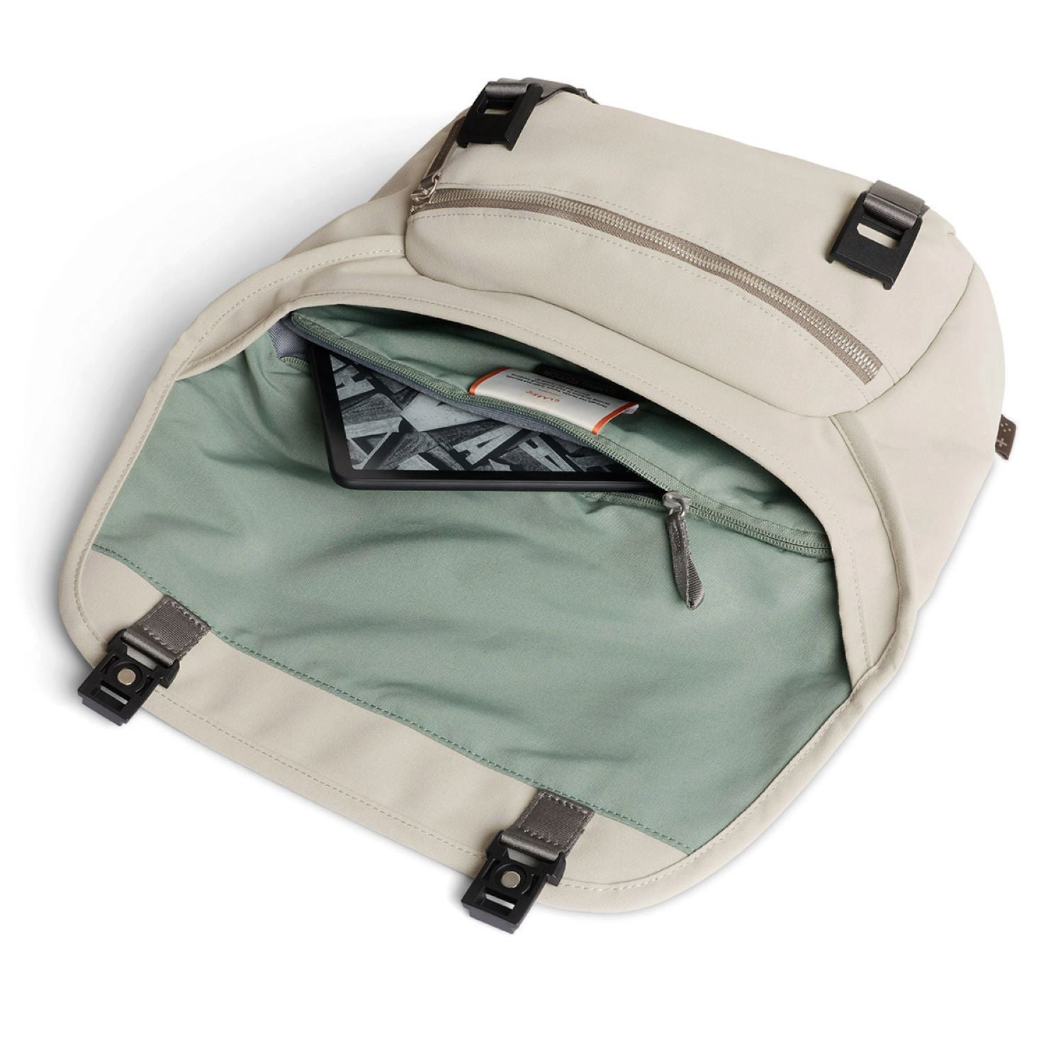 Bellroy Classic Messenger (Gaming Edition)