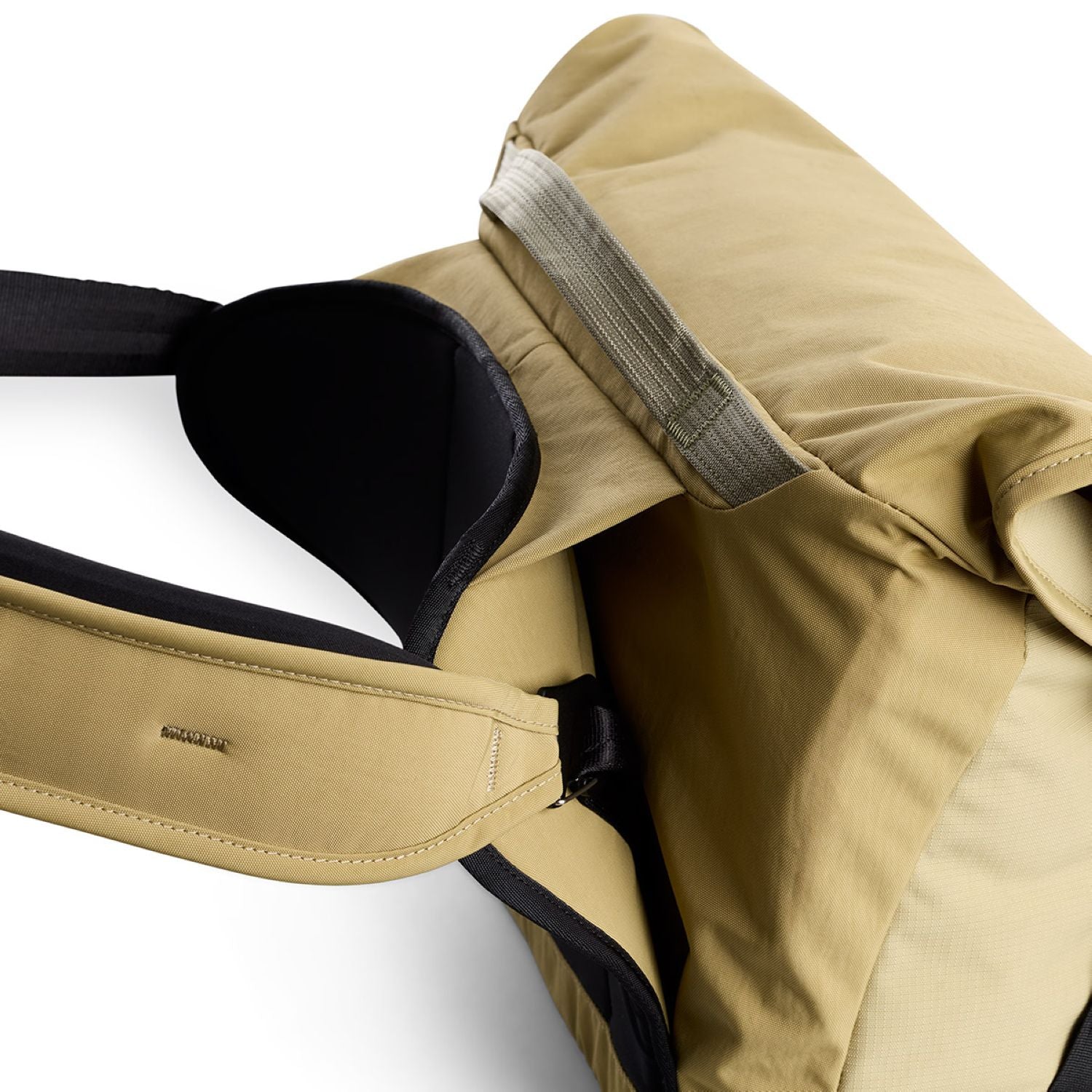 Bellroy Venture Messenger 14"