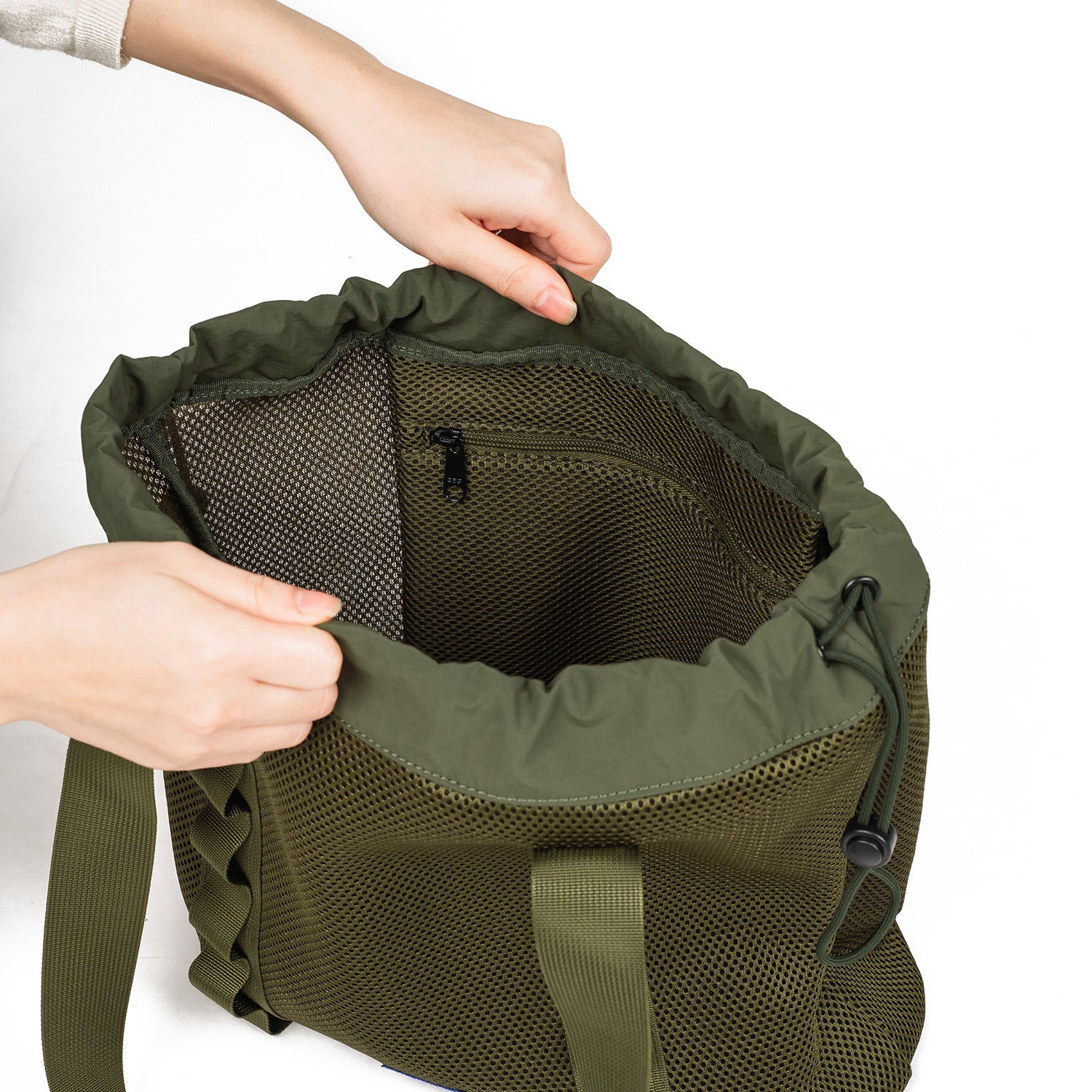 Crossing Noa Drawstring Mesh Tote Bag