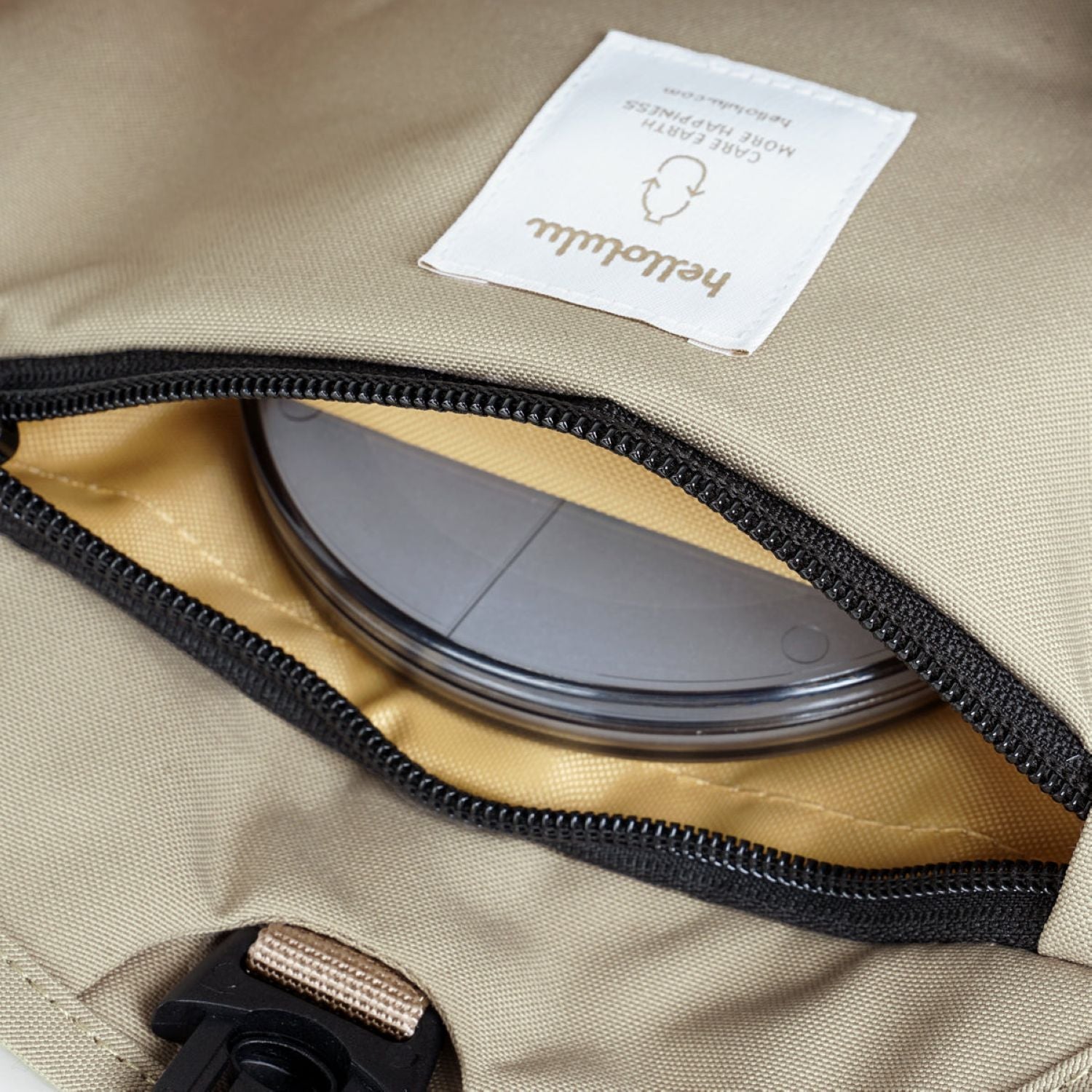 Hellolulu Vita Compact Camera Bag Recycled