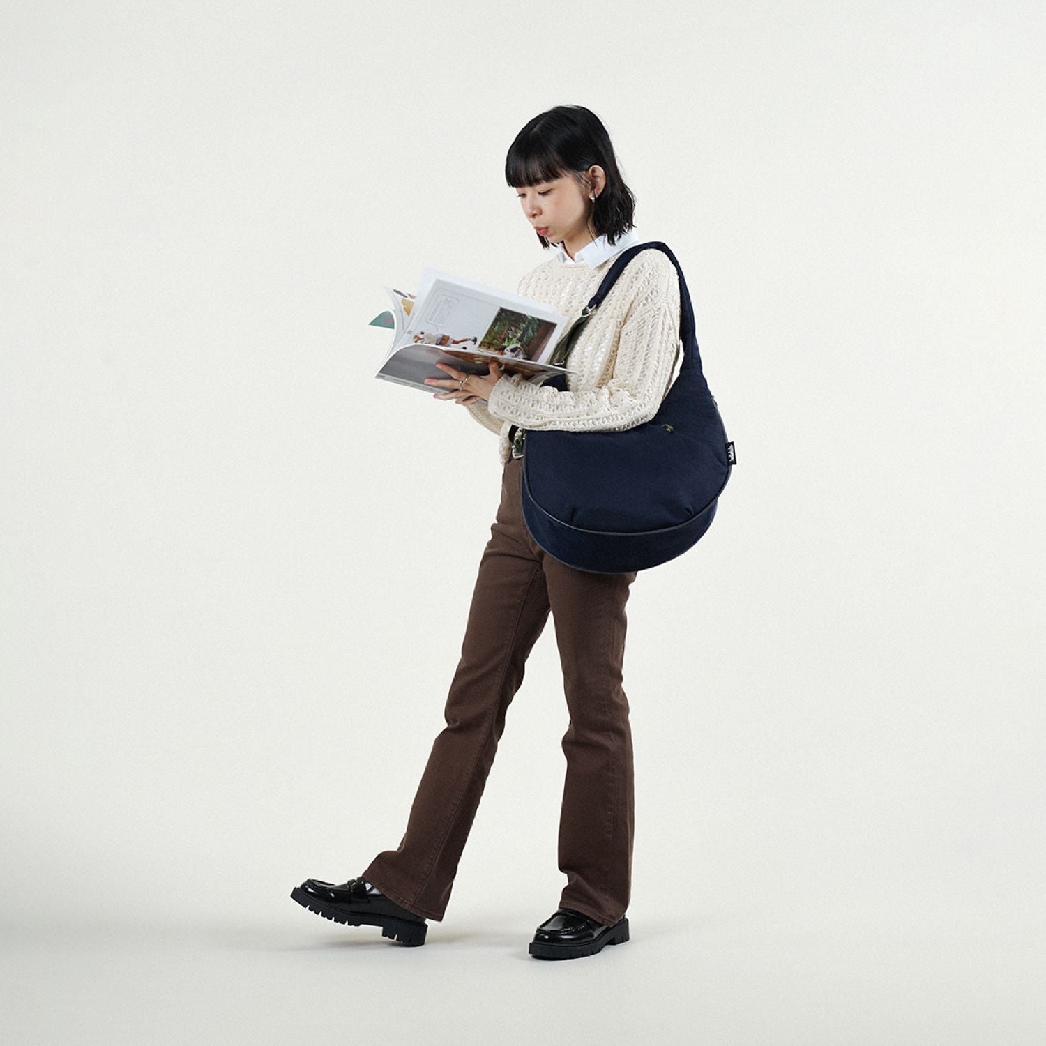 Hellolulu Zion Expandable Hobo Bag (SA)