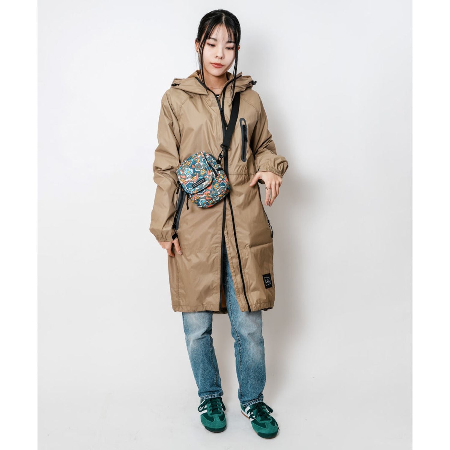 Kiu Water Repellent 600D Flap Pocket Shoulder Bag