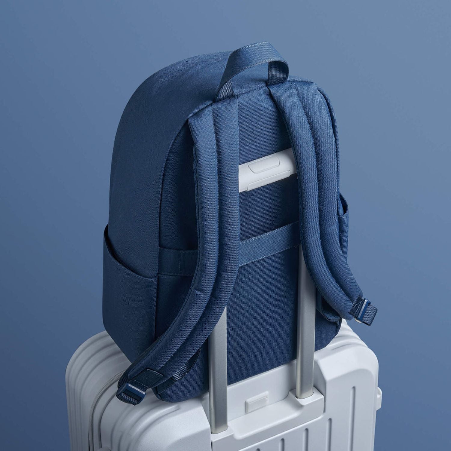 Mah Axis 18L Backpack