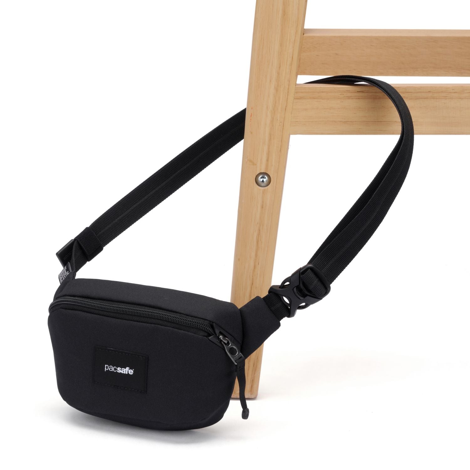 Pacsafe Go Anti-theft Mirco Sling