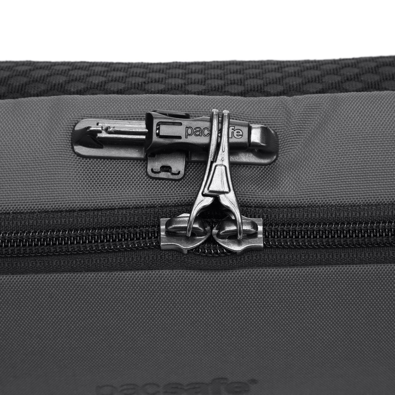 Pacsafe Metrosafe X Anti-Theft Urban Sling (SA)