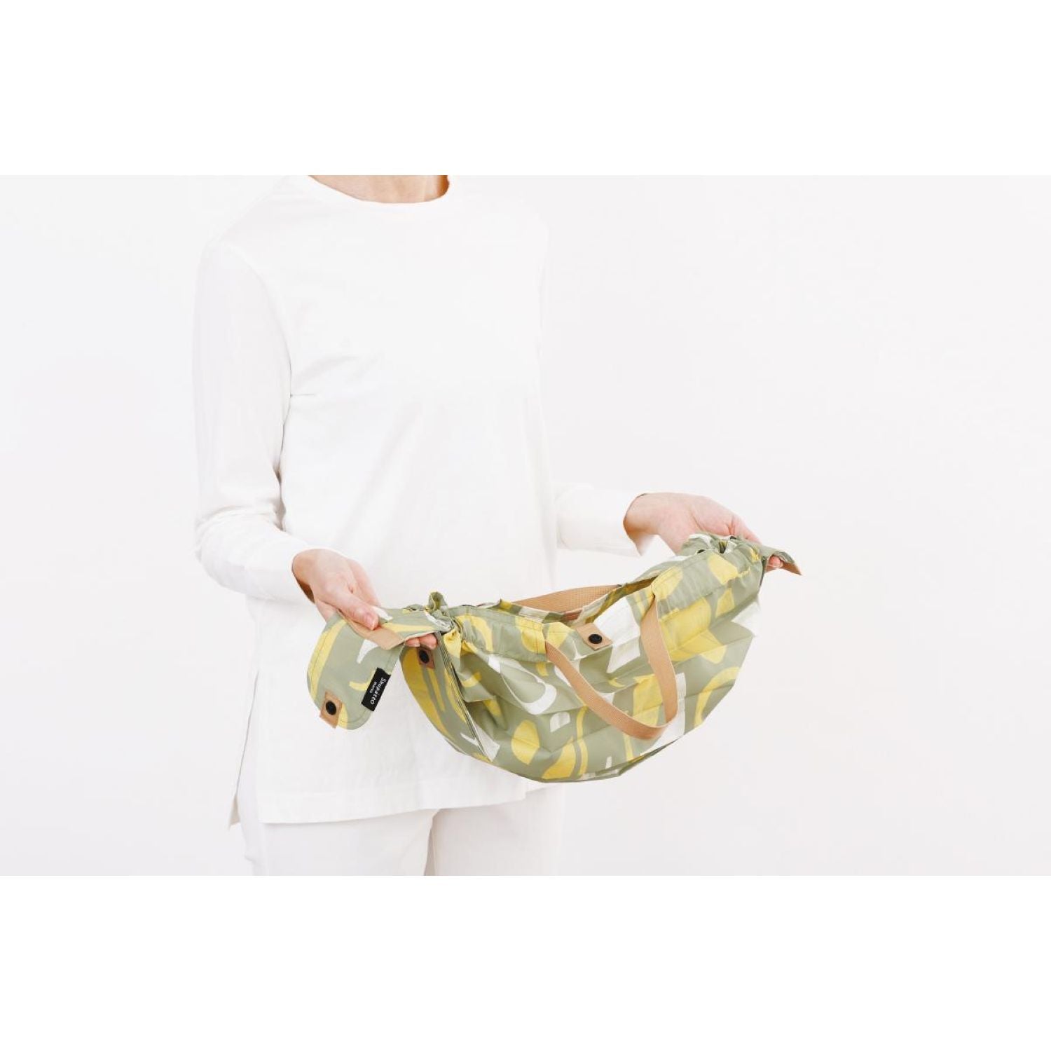 Shupatto X Travel Nostalgia Foldable Tote Medium