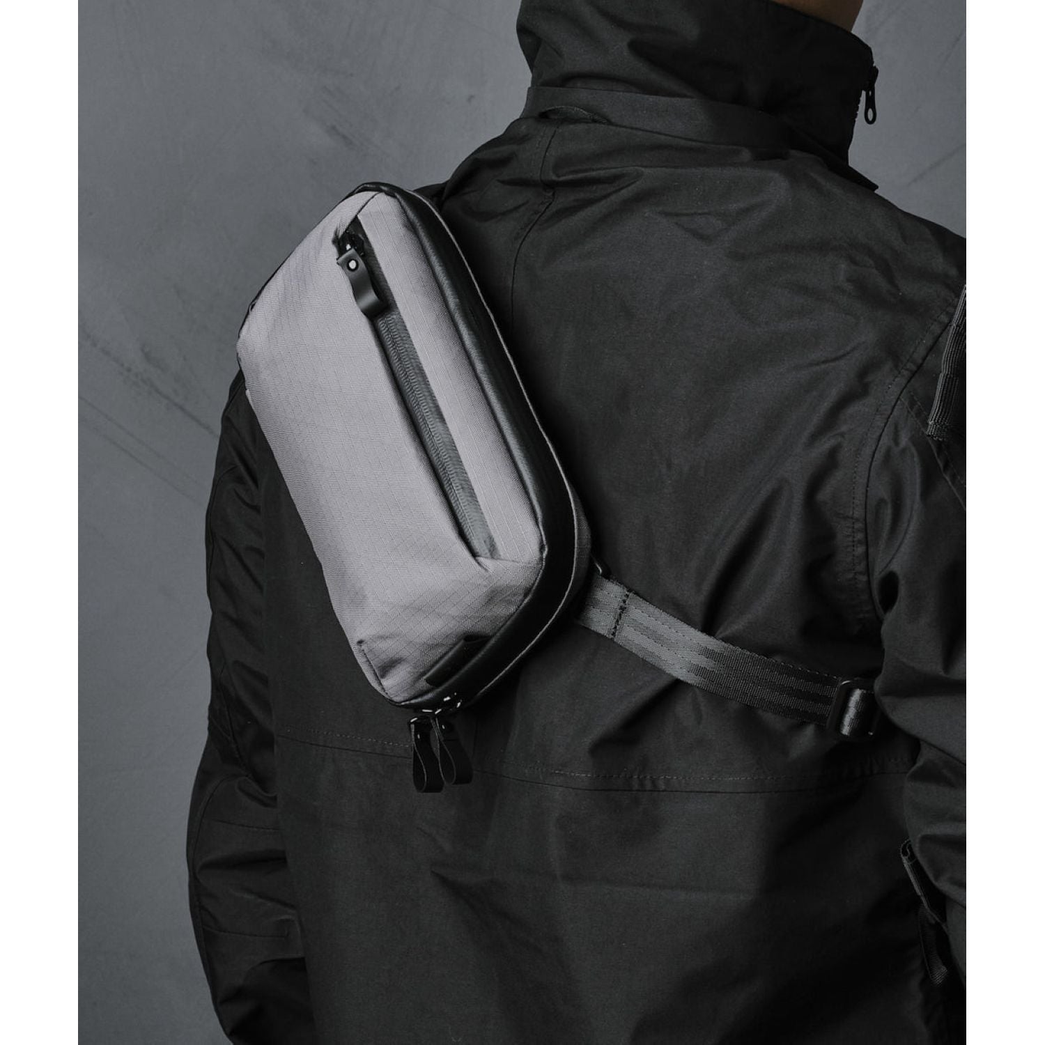 ALPAKA Elements Tech Case Sling Mini (SA)