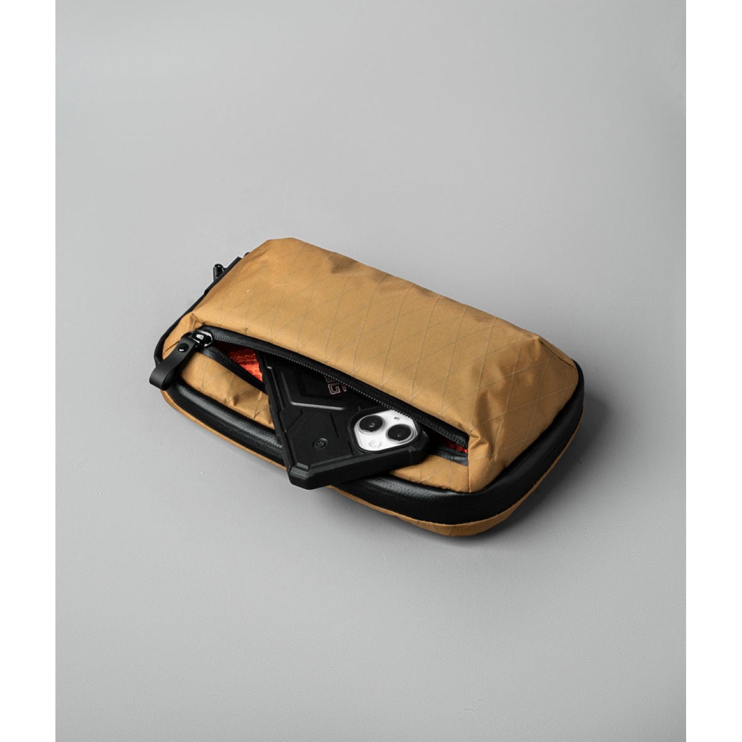 ALPAKA Elements Tech Case Sling Mini (SA)