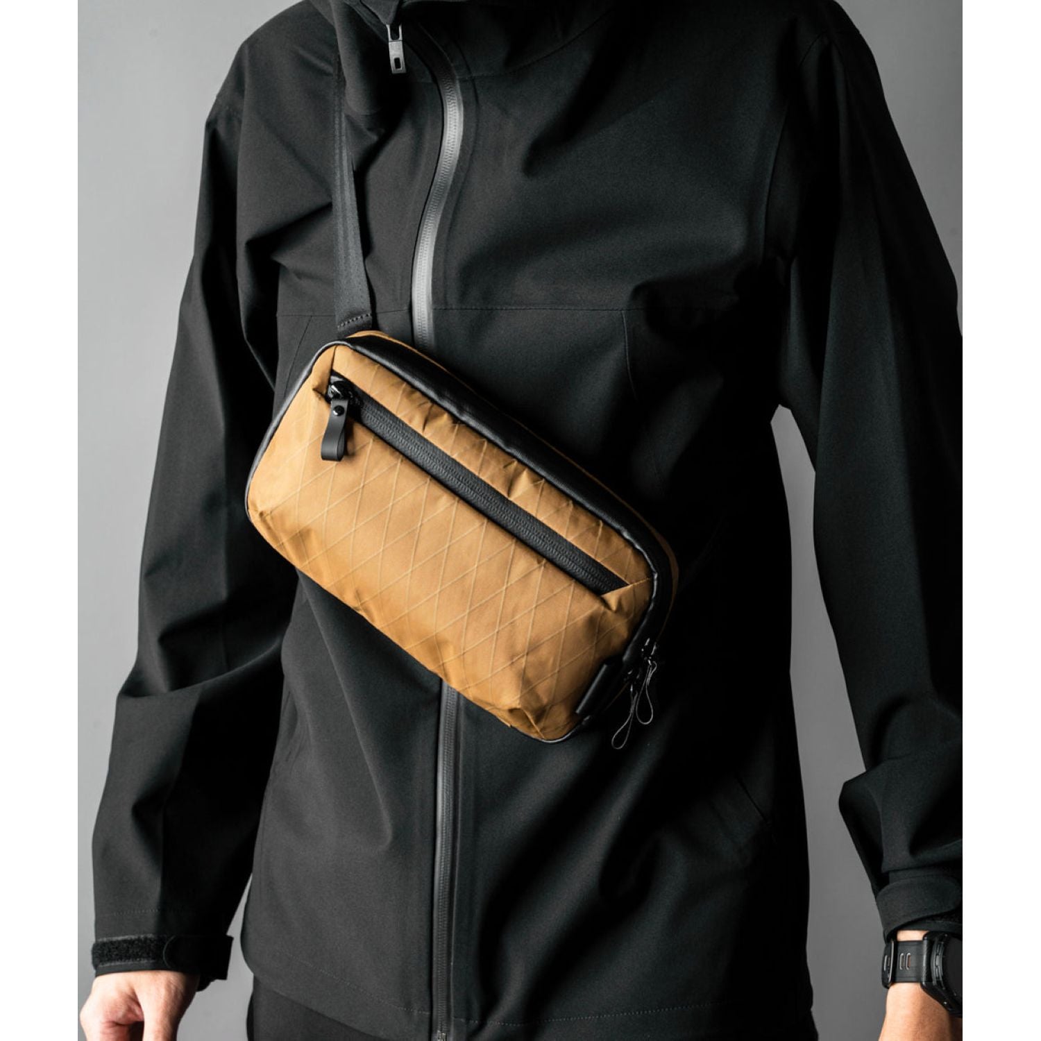 ALPAKA Elements Tech Case Sling Mini