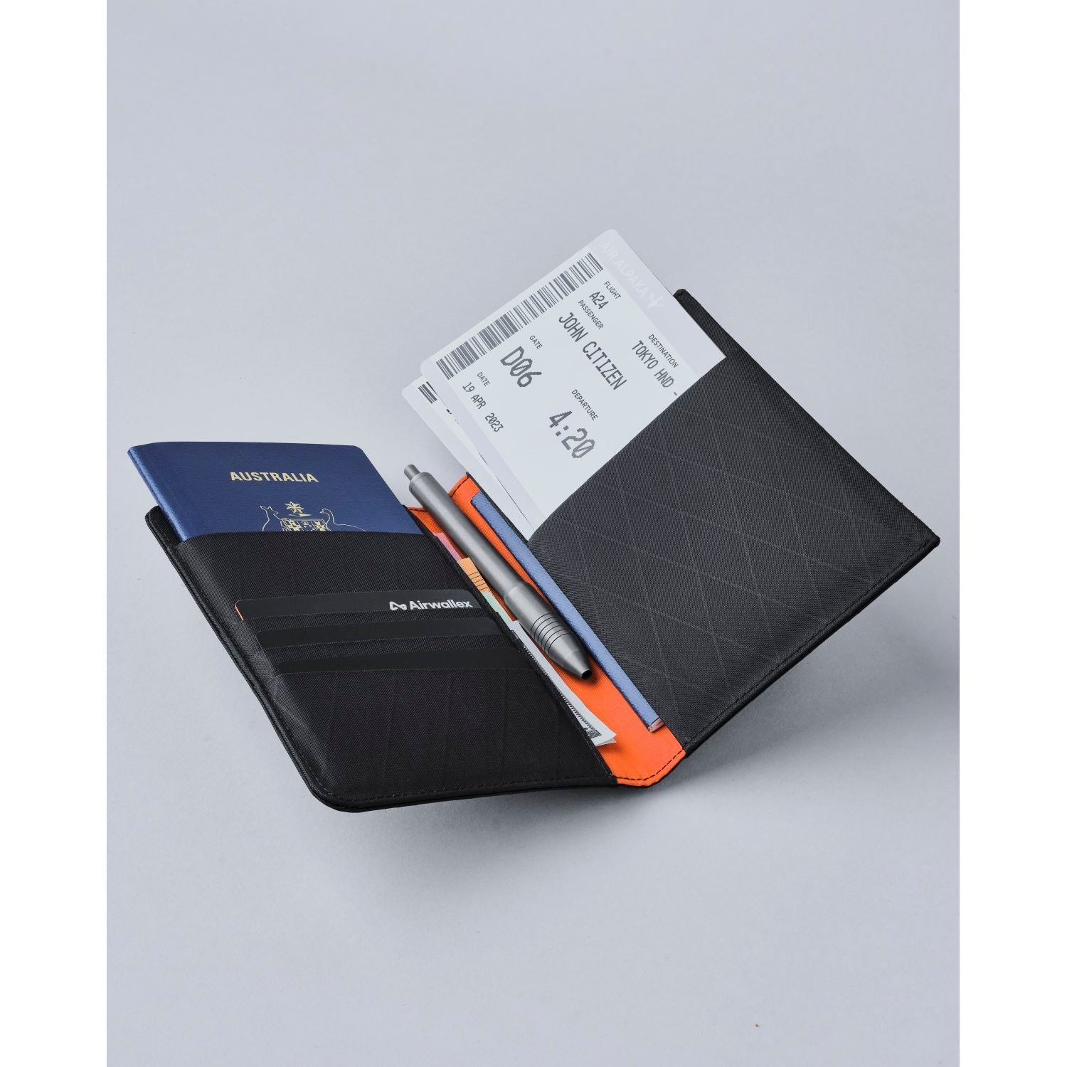 ALPAKA ARK Bifold Passport Wallet